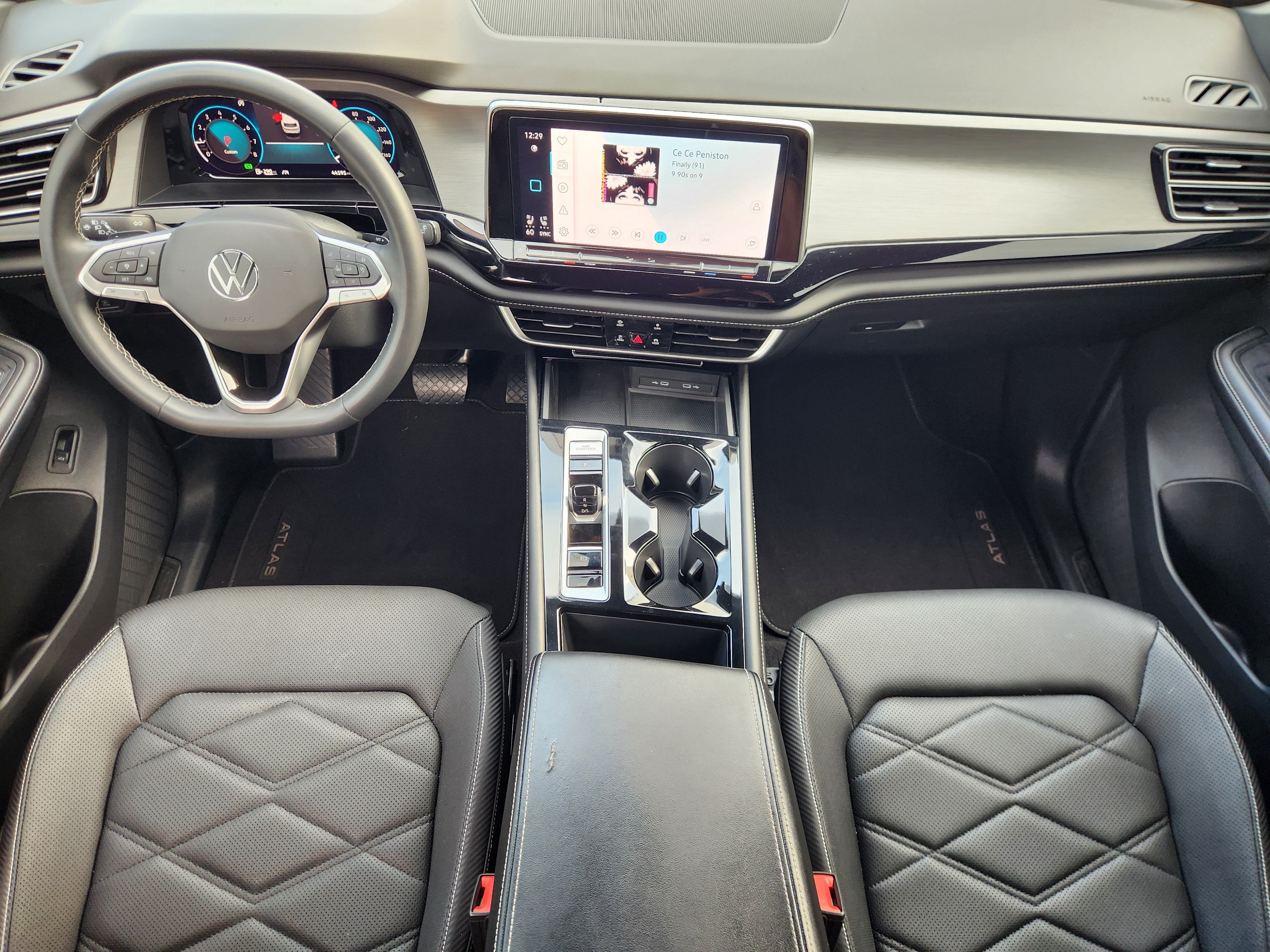 2024 Volkswagen Atlas Cross Sport 2.0T SE w/Technology