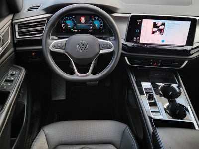 2024 Volkswagen Atlas Cross Sport 2.0T SE w/Technology
