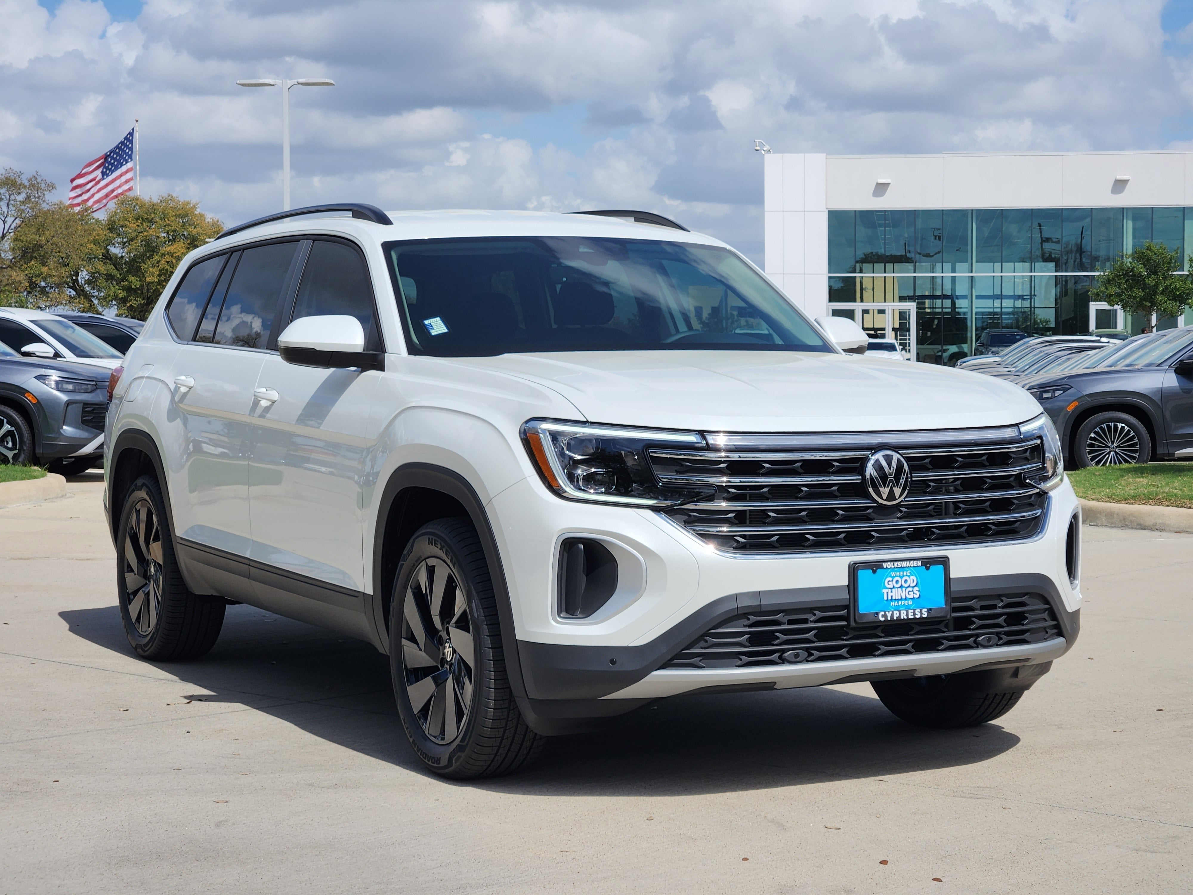 2026 Volkswagen Atlas 2.0T SE w/Technology