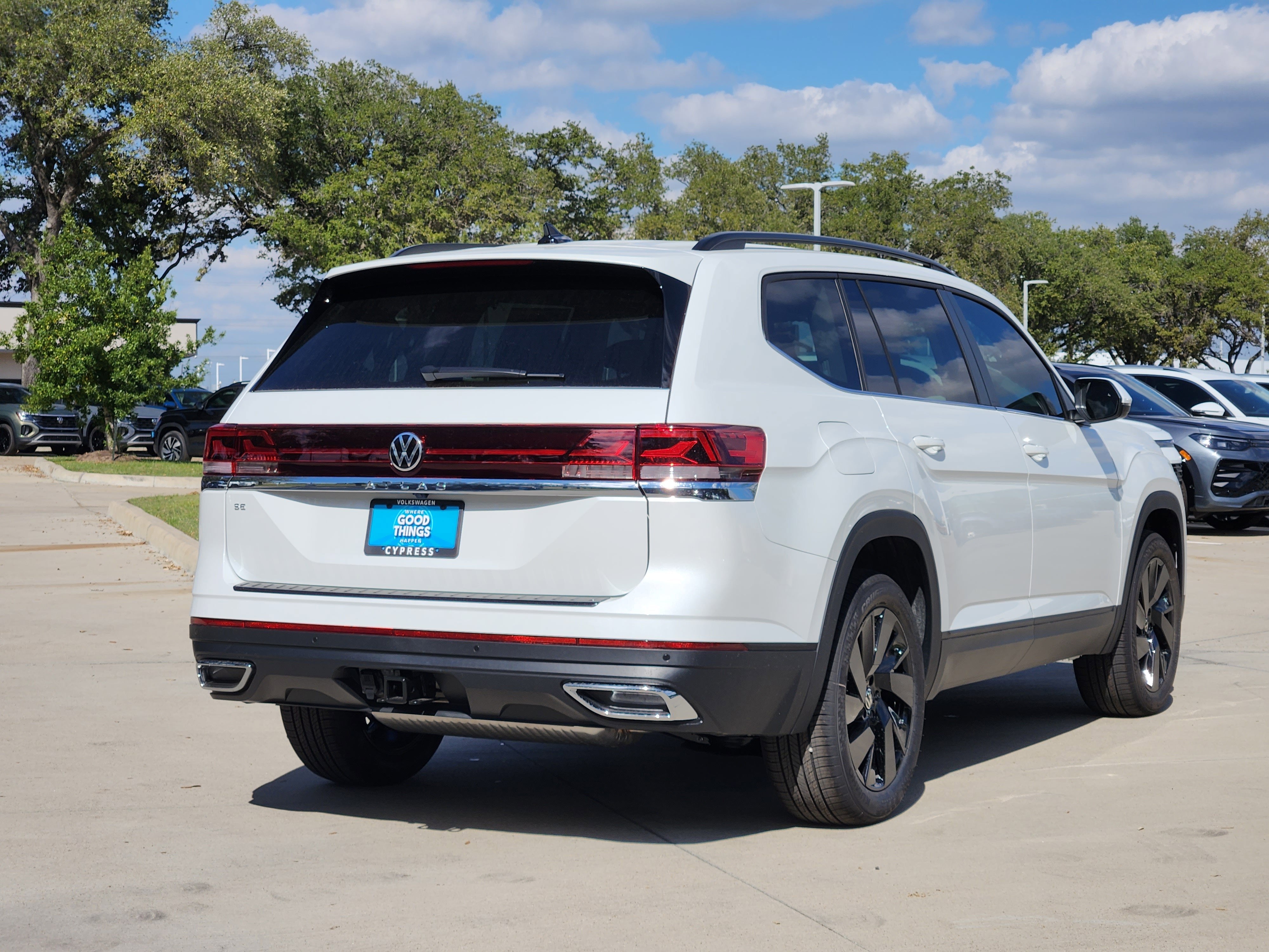 2026 Volkswagen Atlas 2.0T SE w/Technology