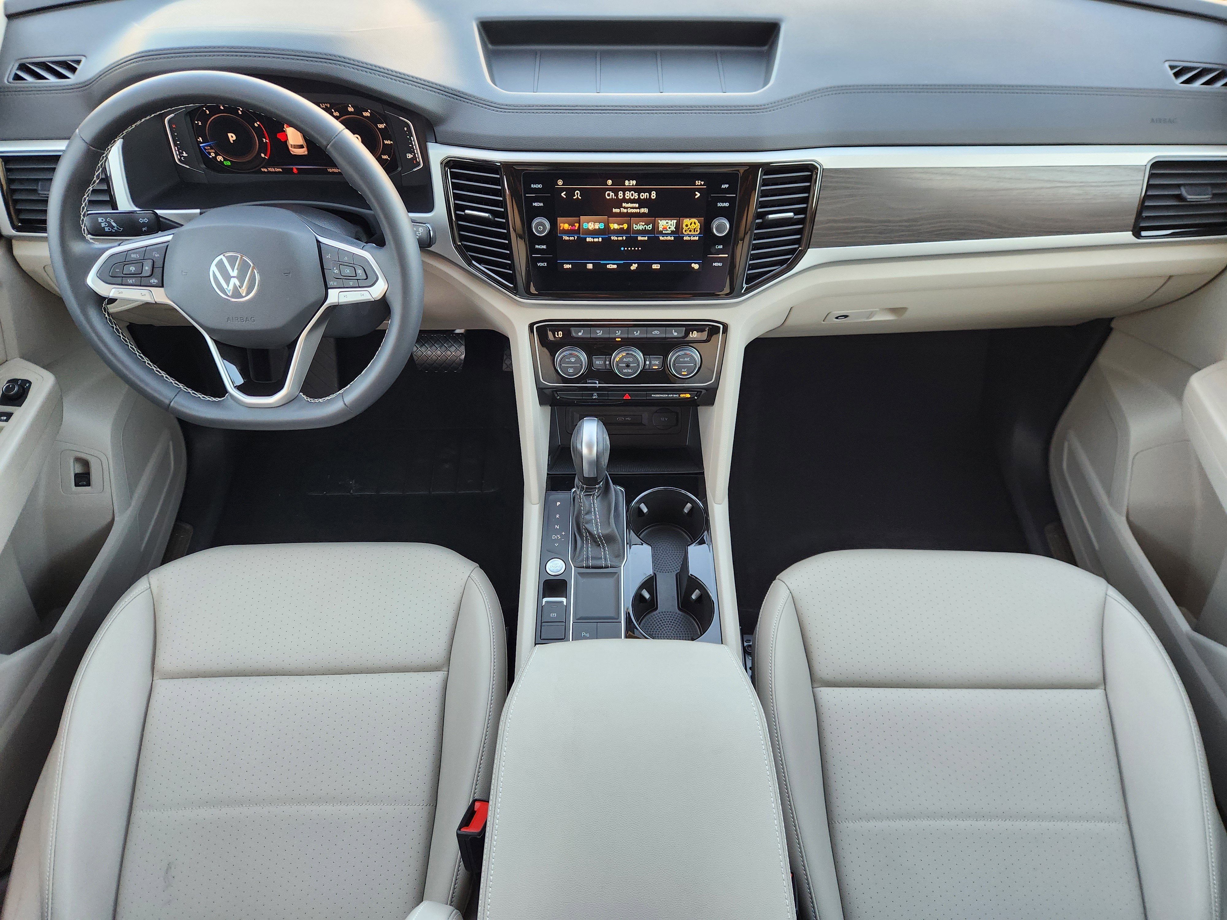 2023 Volkswagen Atlas 3.6L V6 SE w/Technology