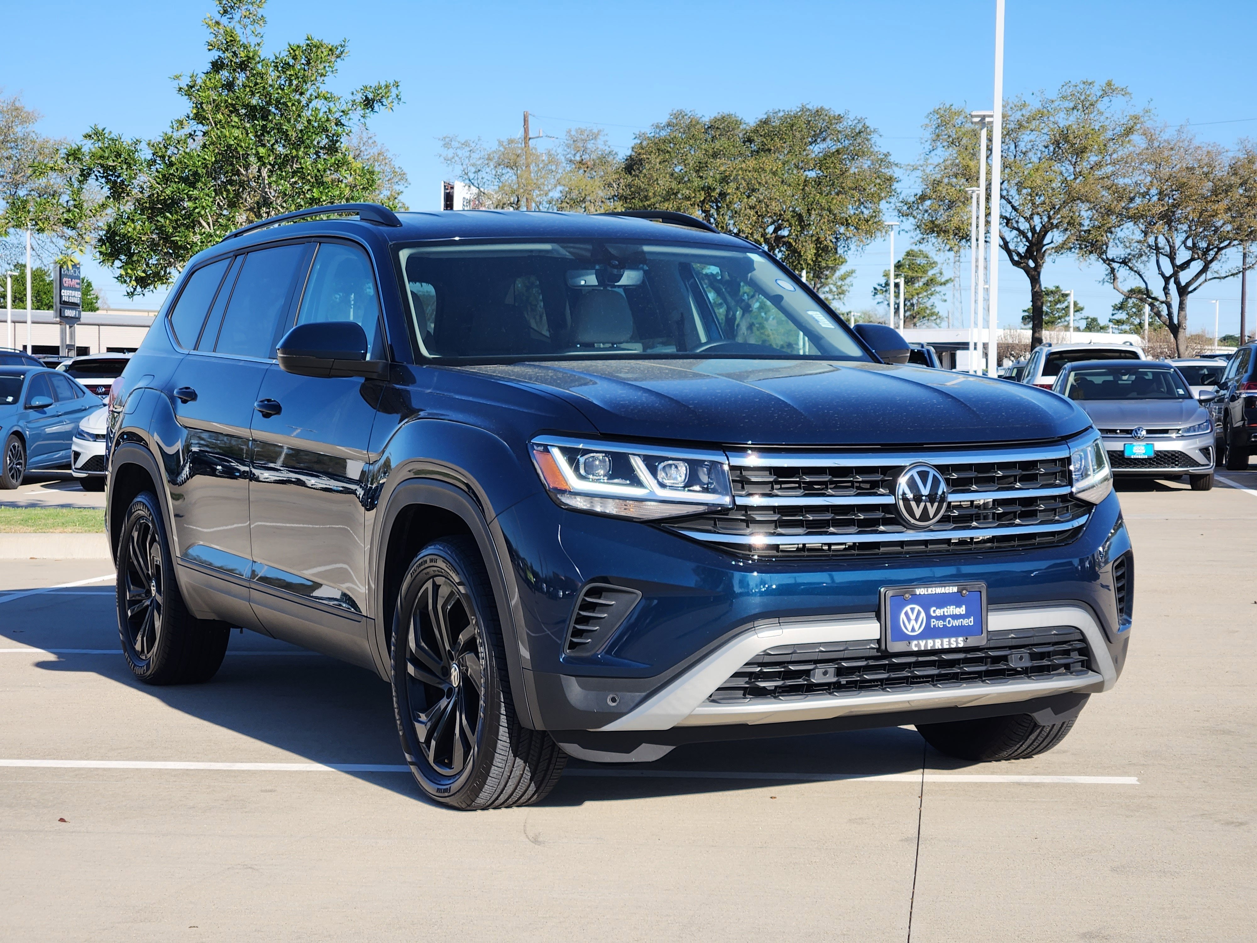 2023 Volkswagen Atlas 3.6L V6 SE w/Technology