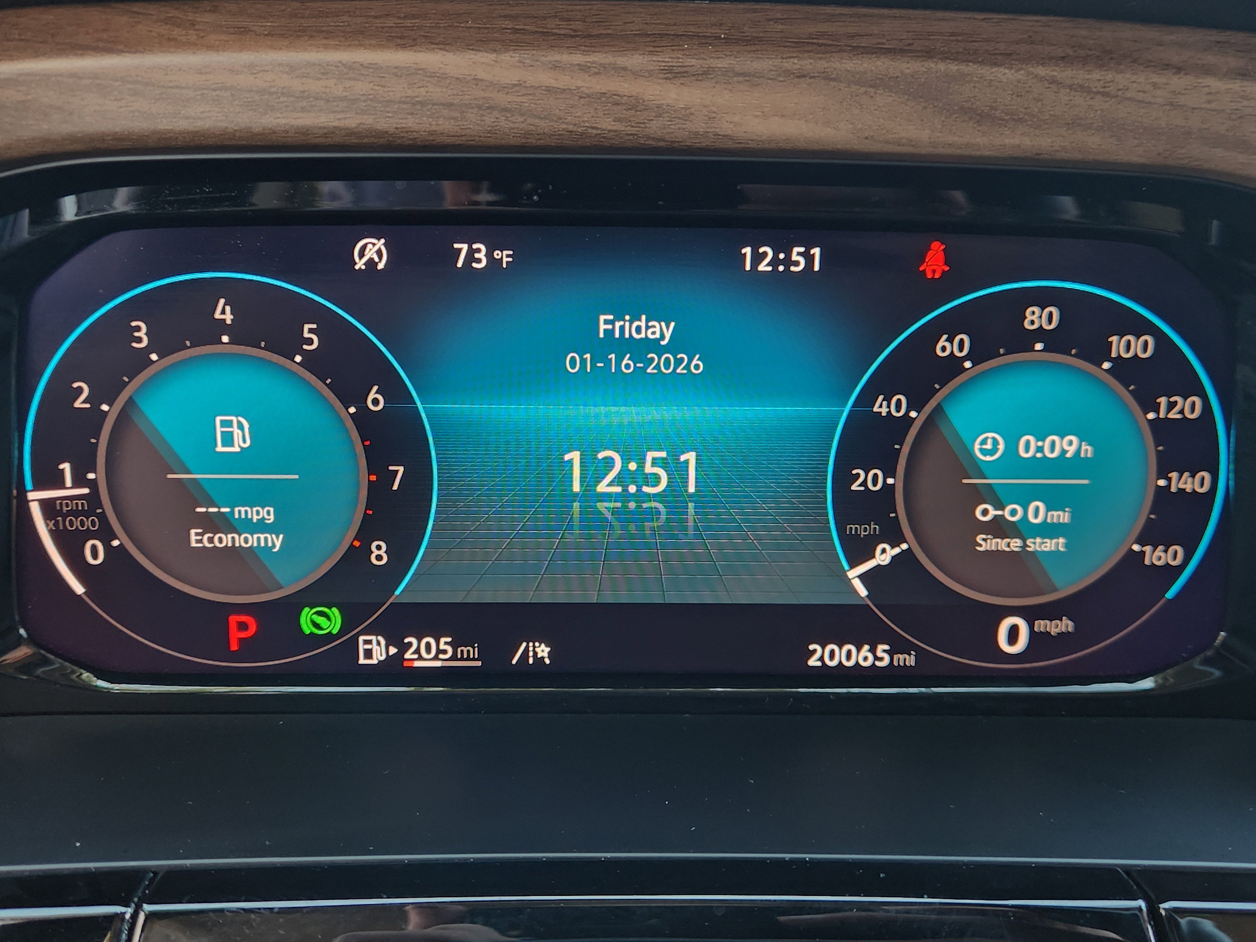 2025 Volkswagen Atlas 2.0T SE w/Technology