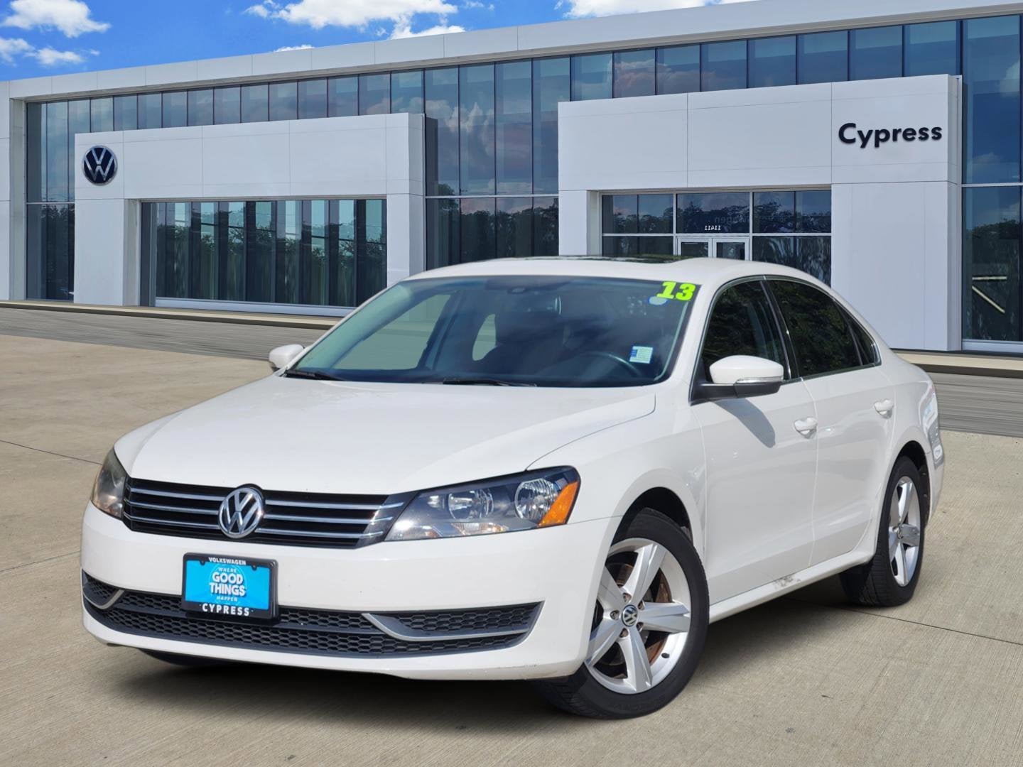 2013 Volkswagen Passat Base