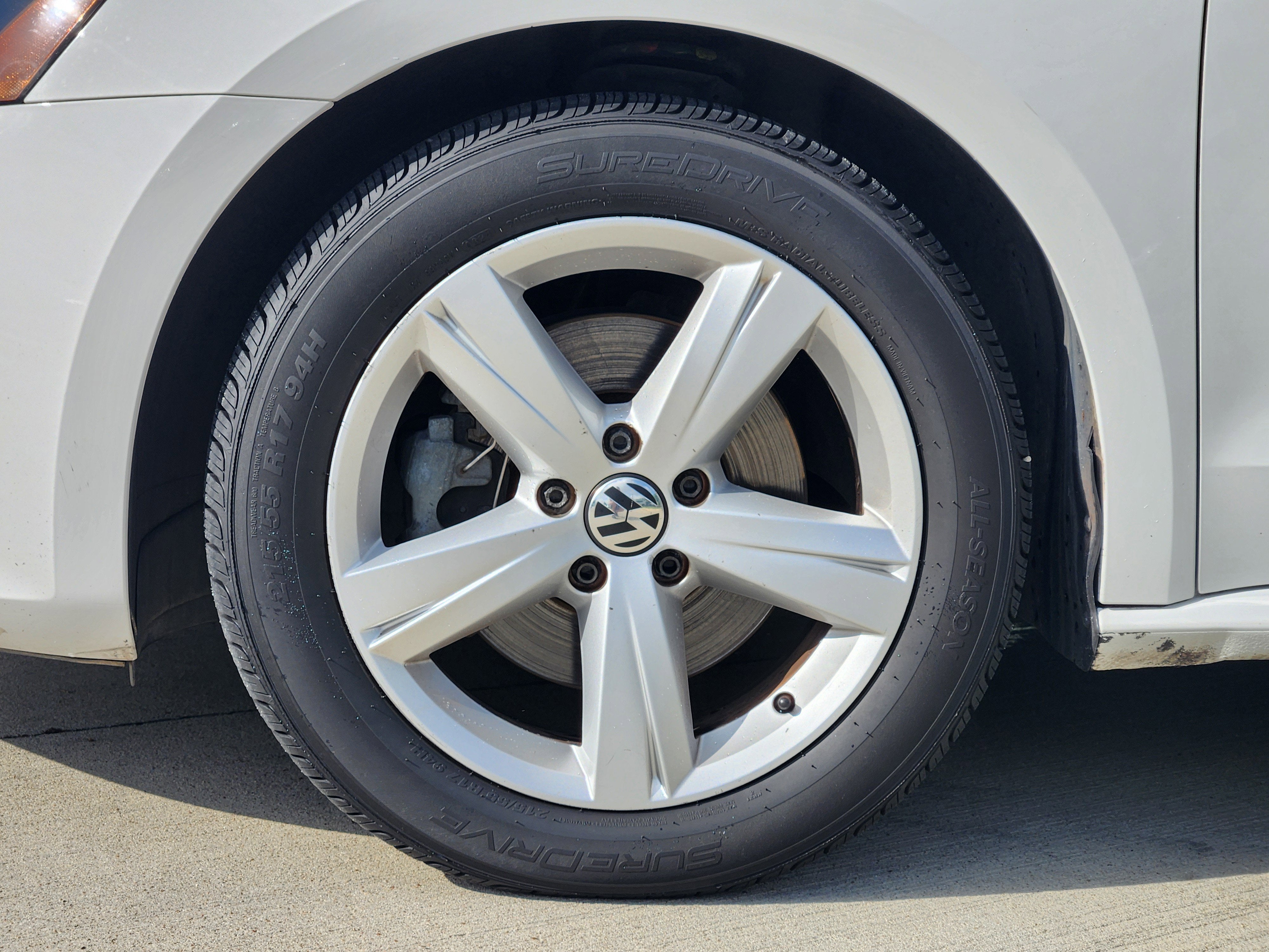 2013 Volkswagen Passat Base