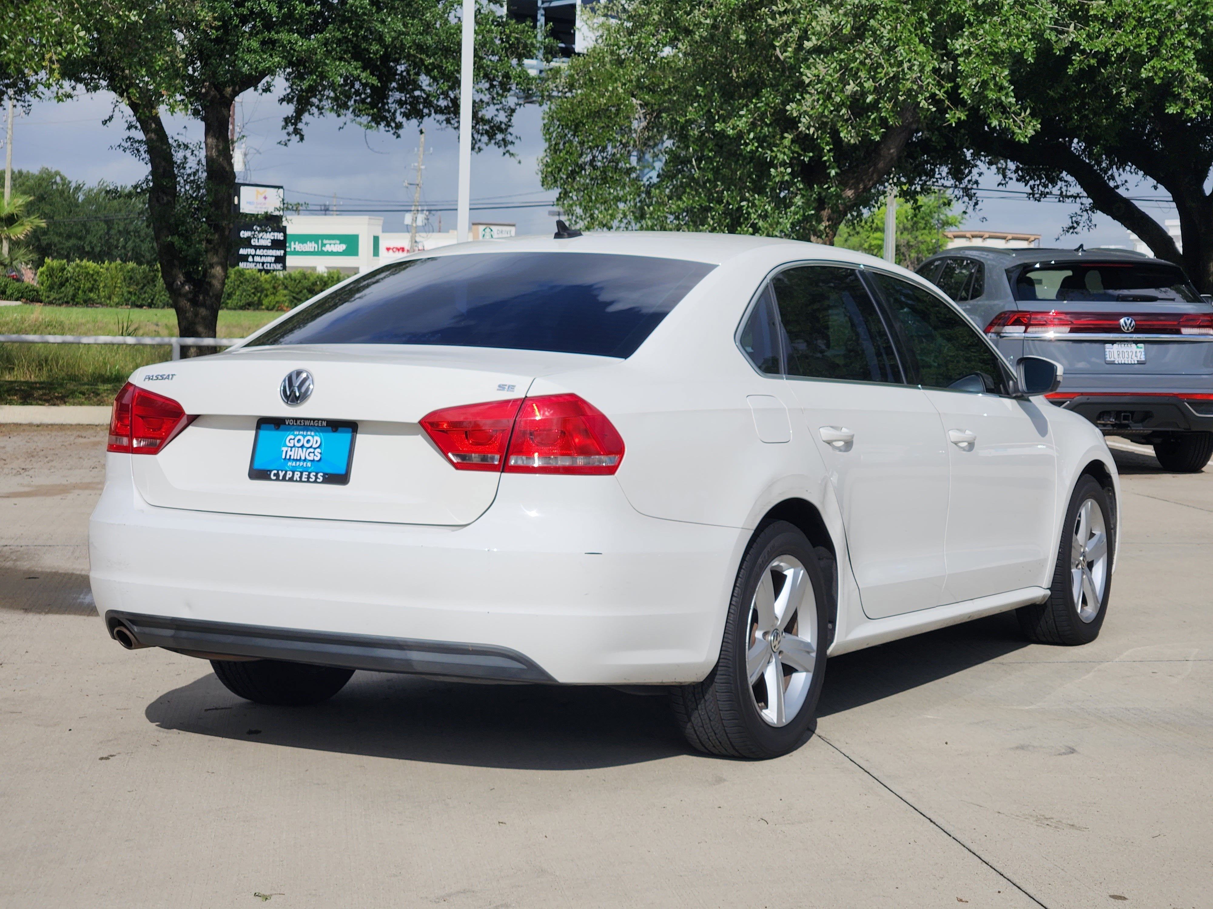 2013 Volkswagen Passat Base