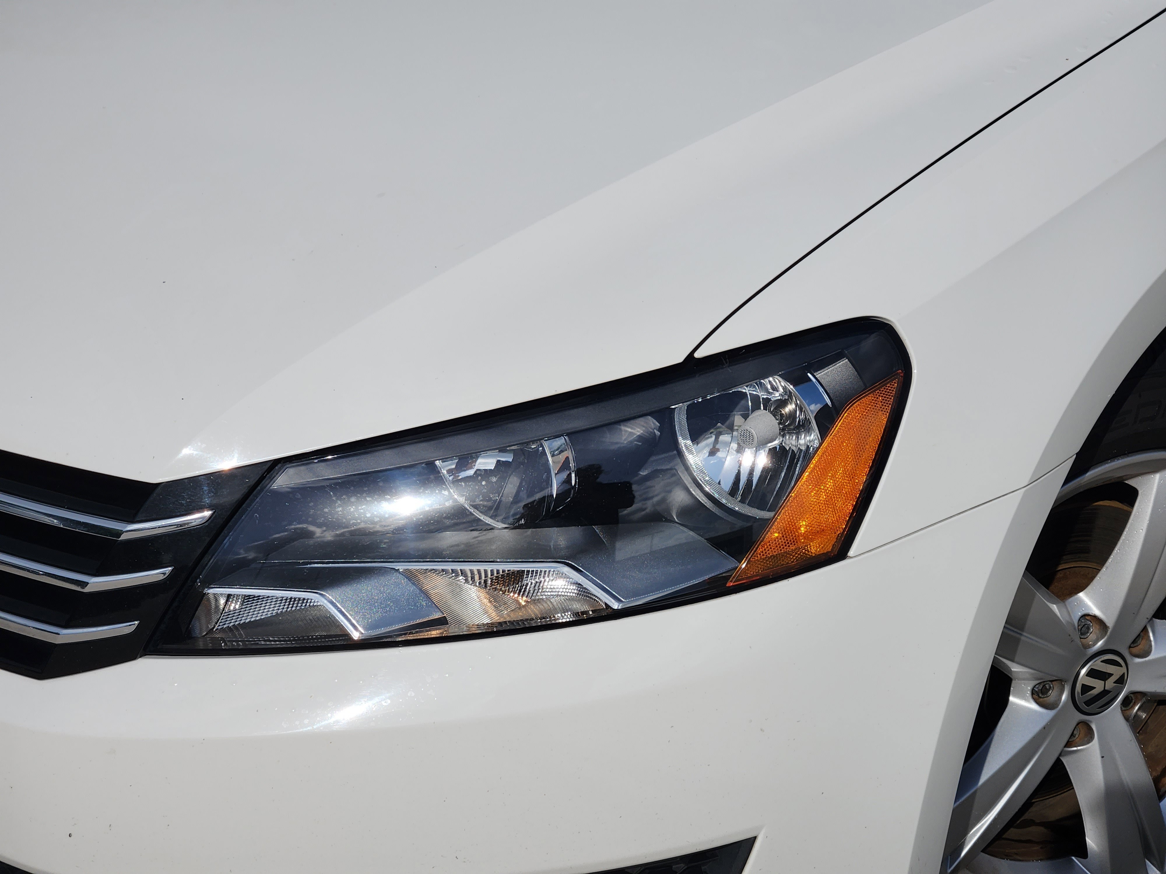 2013 Volkswagen Passat Base