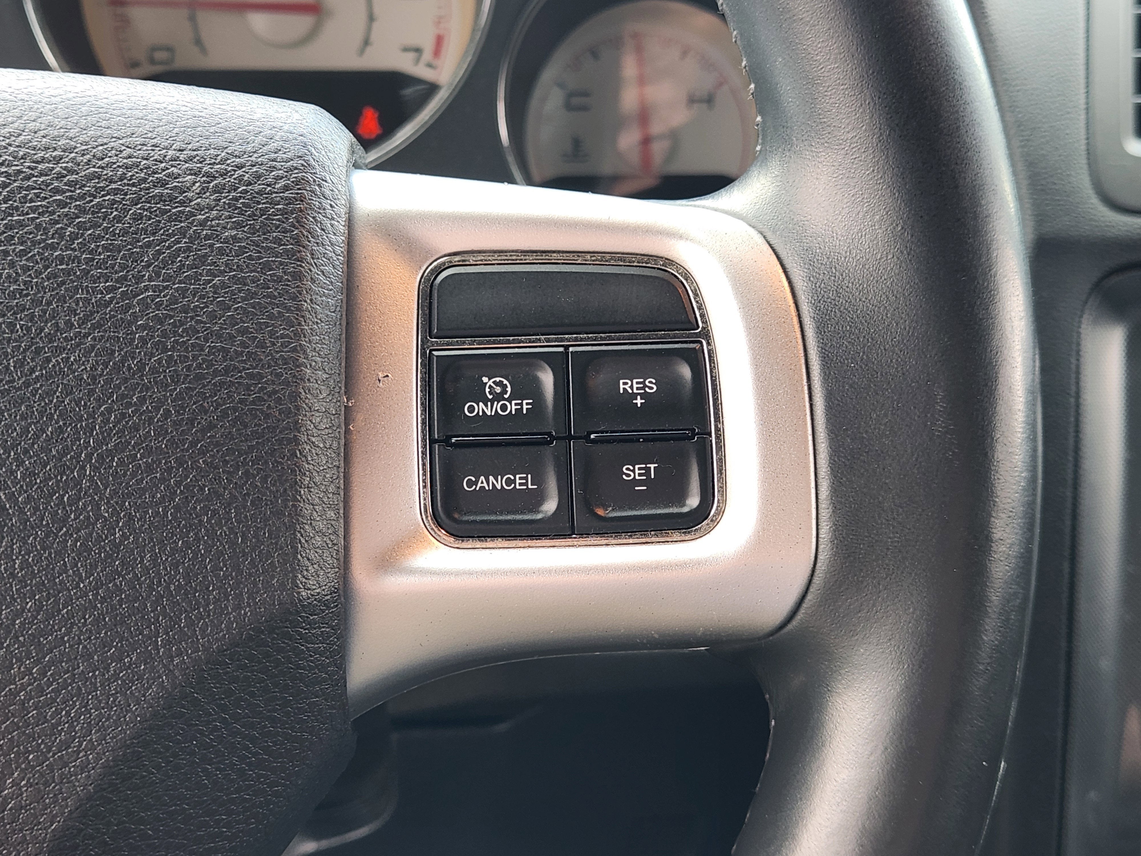 2013 Dodge Challenger Base