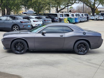 2013 Dodge Challenger Base