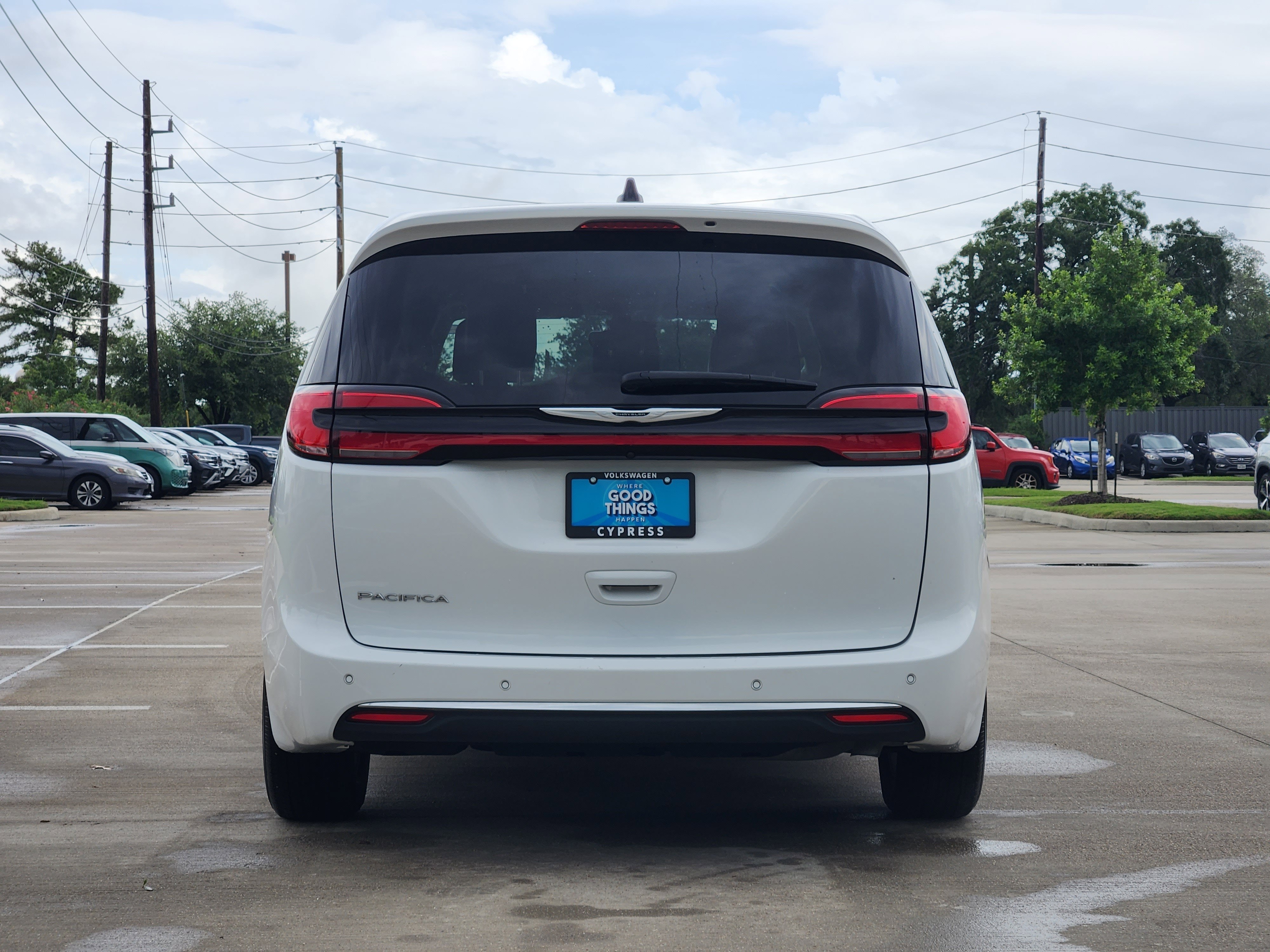2024 Chrysler Pacifica Touring L
