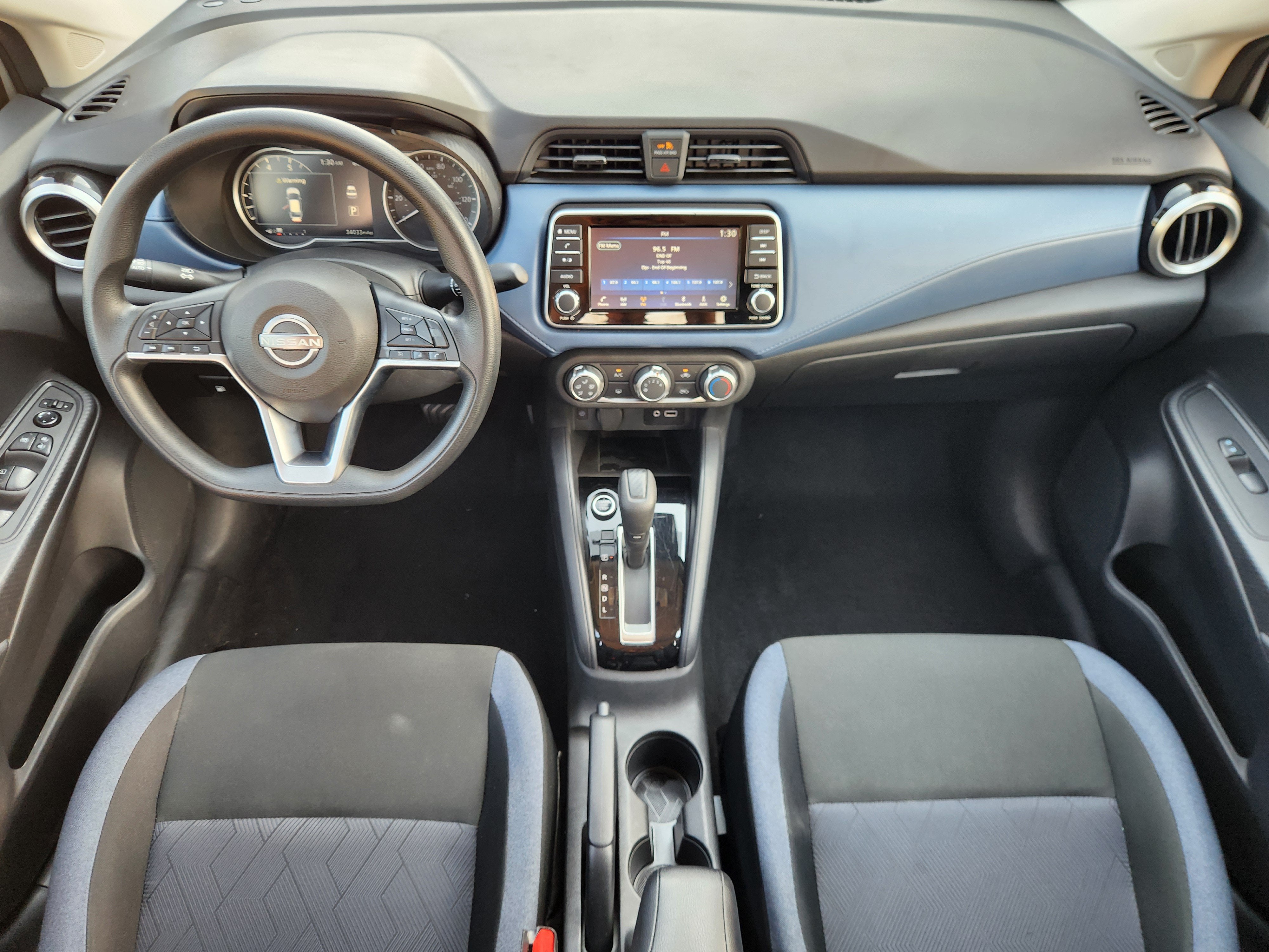 2025 Nissan Versa SV