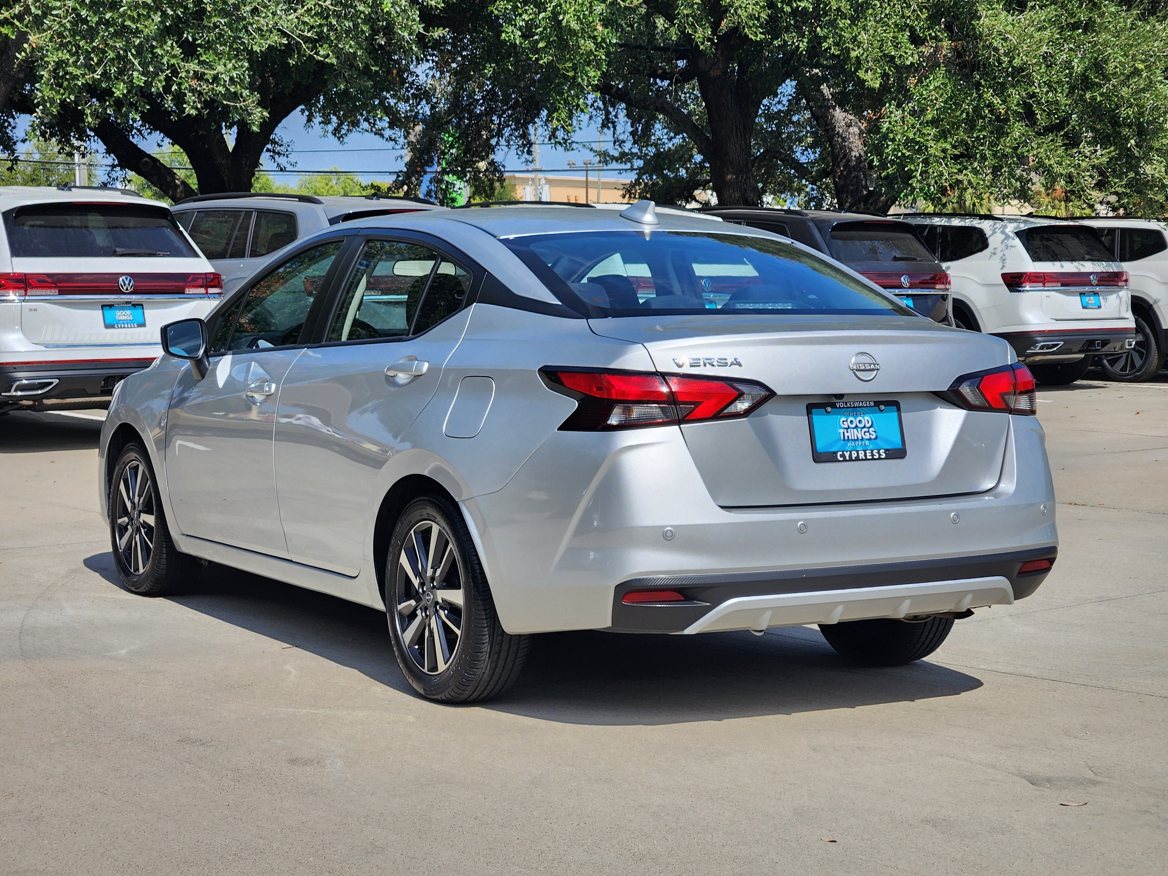 2025 Nissan Versa SV