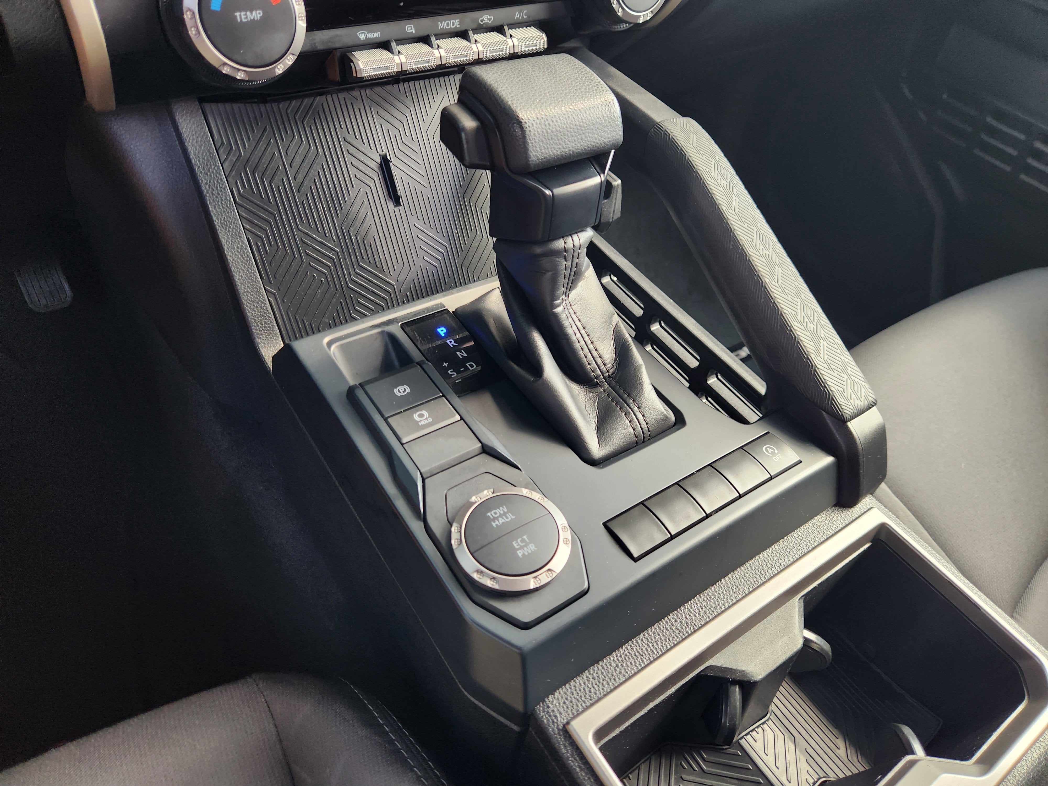 2024 Toyota Tacoma 2WD SR5
