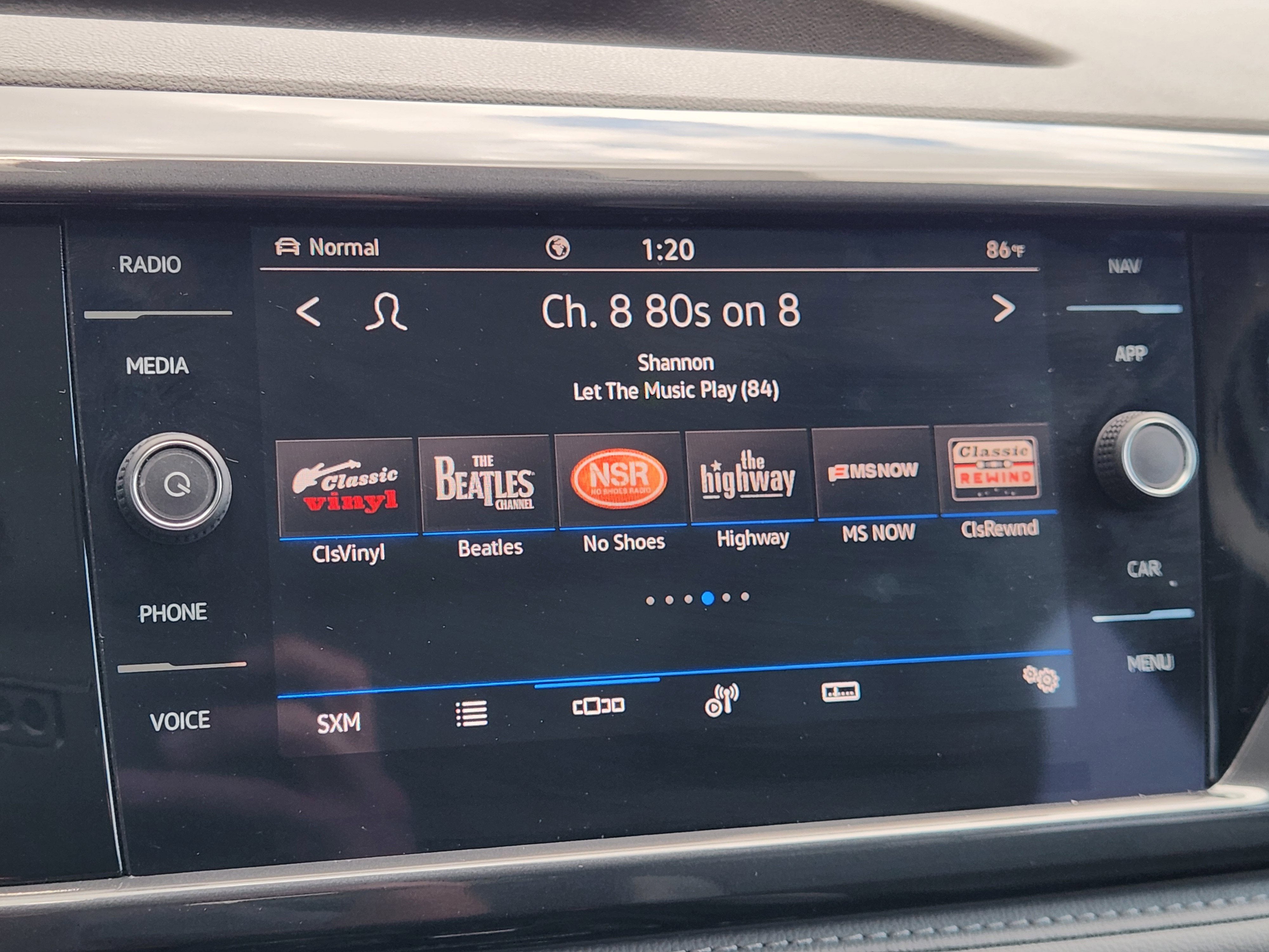 2023 Volkswagen Taos SEL