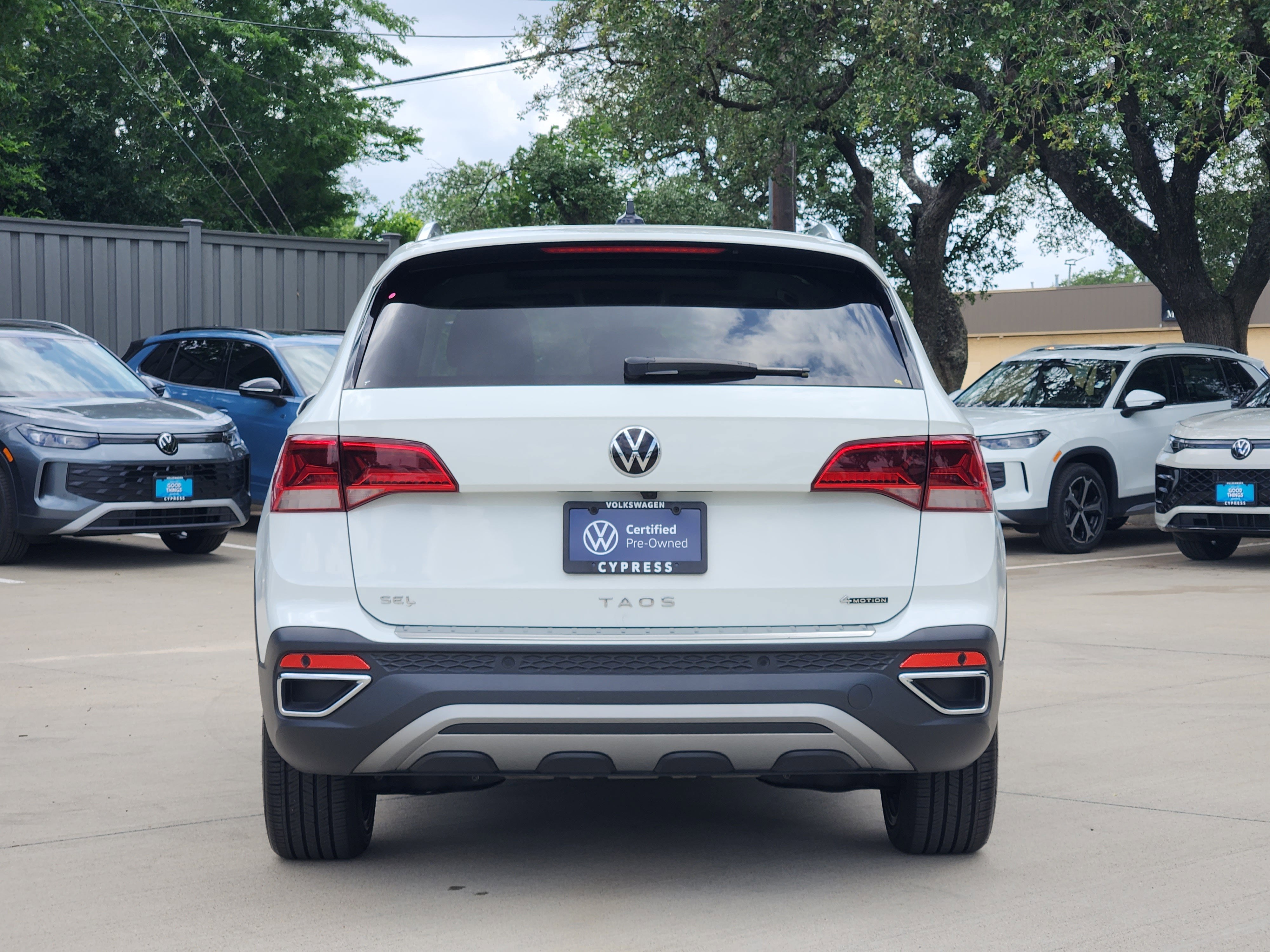 2023 Volkswagen Taos SEL