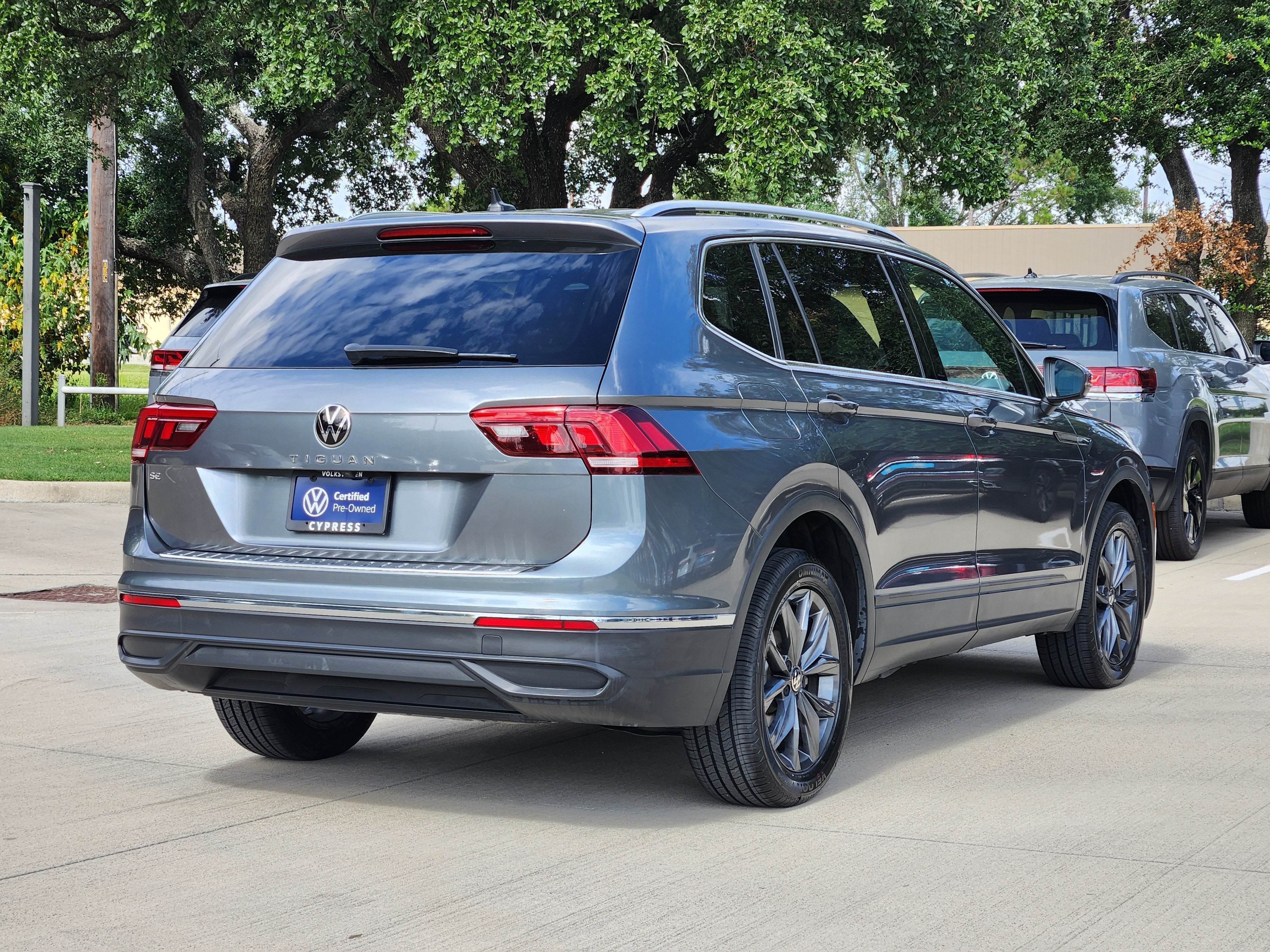 2022 Volkswagen Tiguan SE