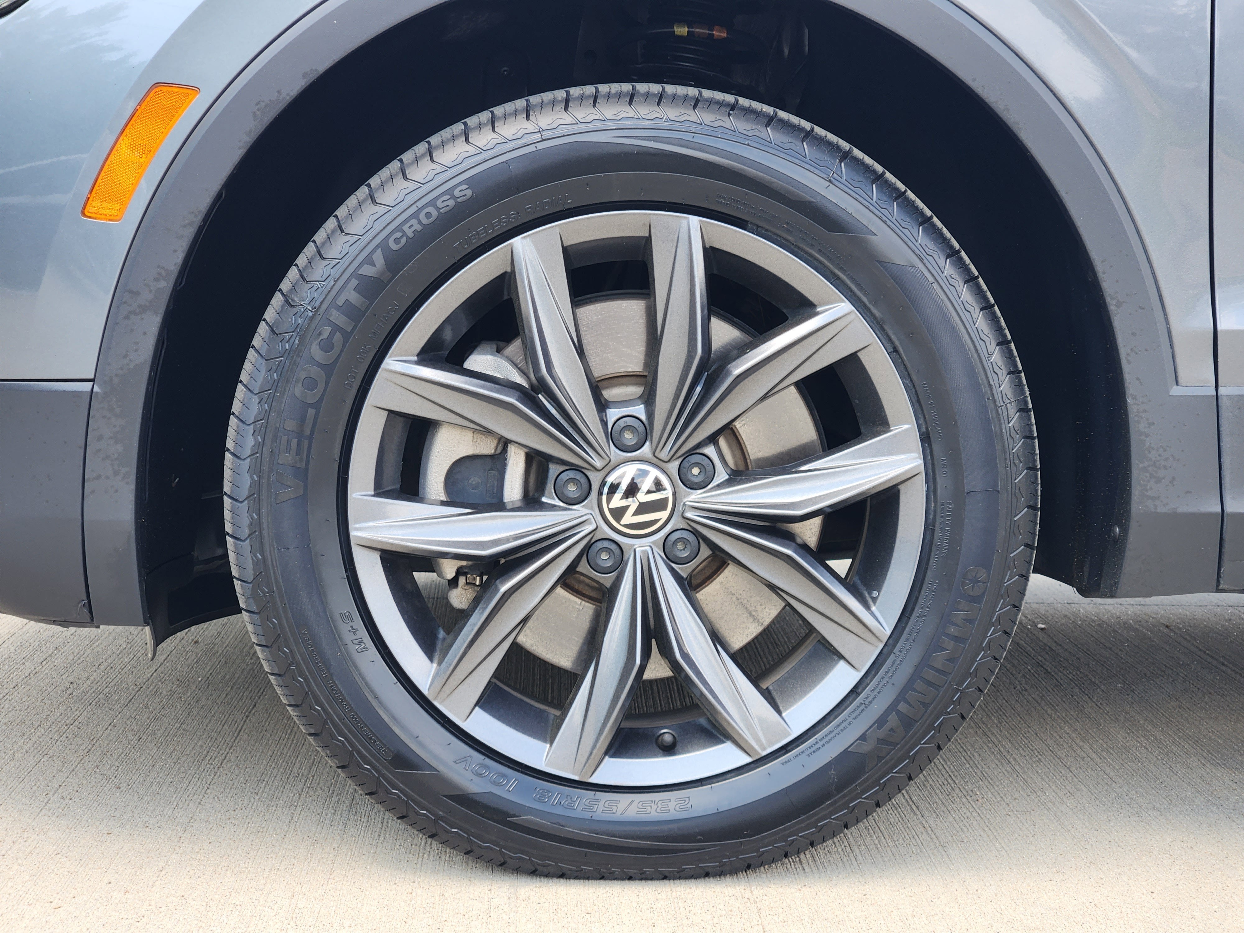 2023 Volkswagen Tiguan SE