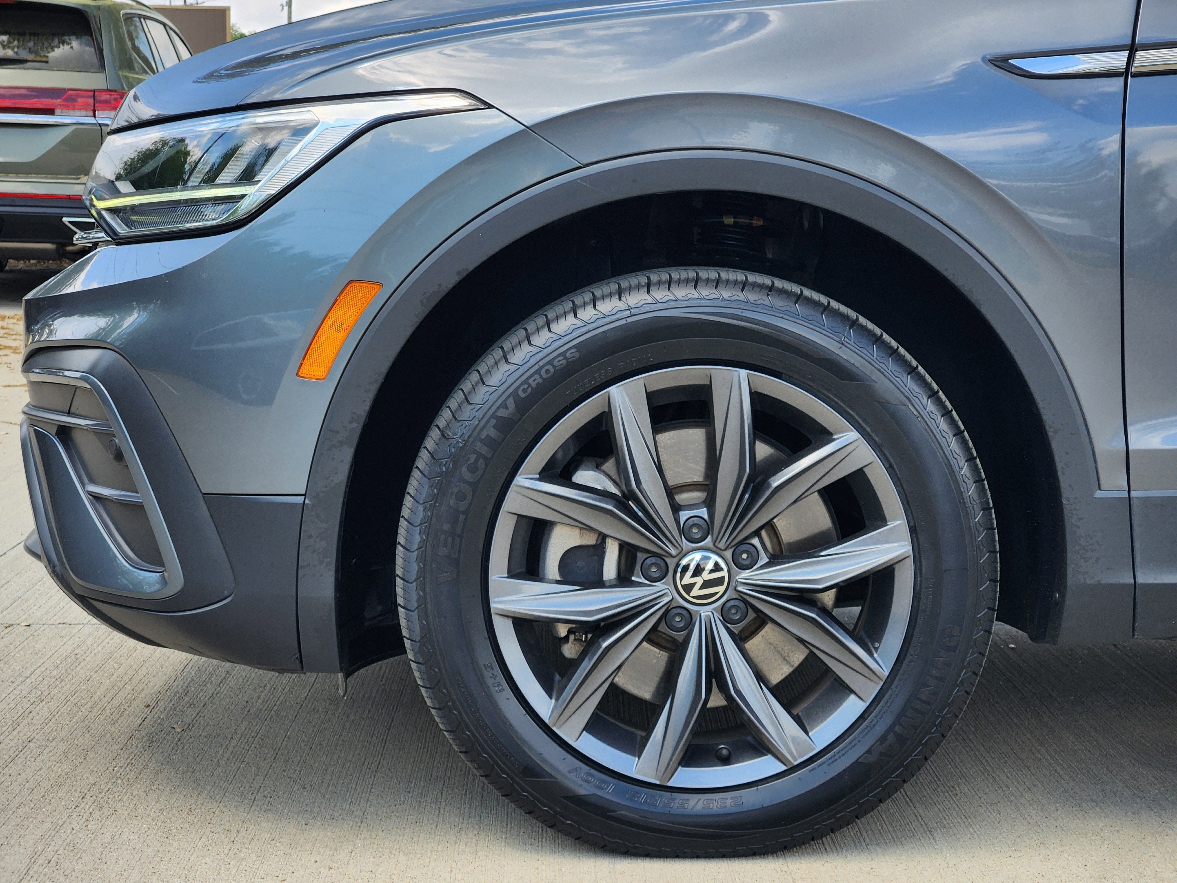 2023 Volkswagen Tiguan SE