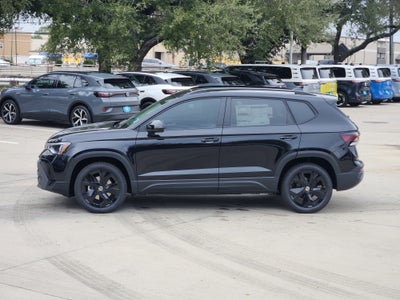 2026 Volkswagen Taos SE Black