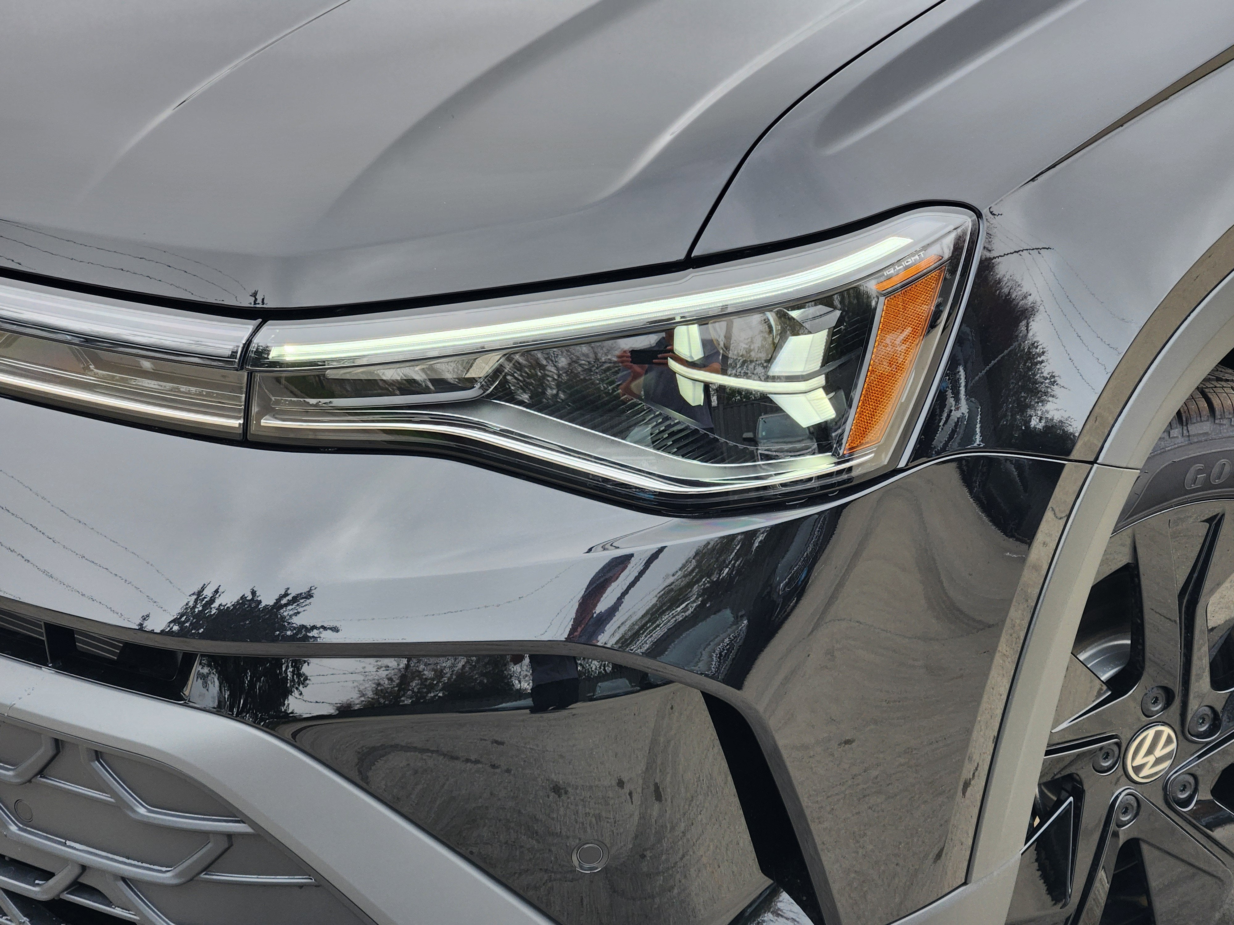 2026 Volkswagen Taos SE Black