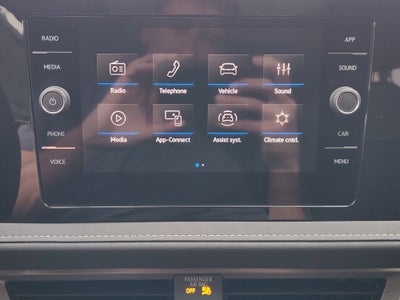 2026 Volkswagen Taos SE Black