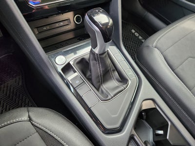 2026 Volkswagen Taos SE Black