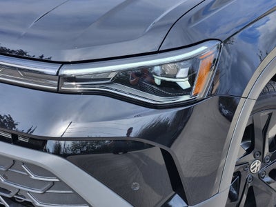 2026 Volkswagen Taos SE Black