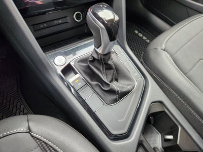 2026 Volkswagen Taos SE Black