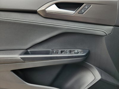 2026 Volkswagen Taos SE Black