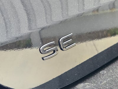 2026 Volkswagen Taos SE Black