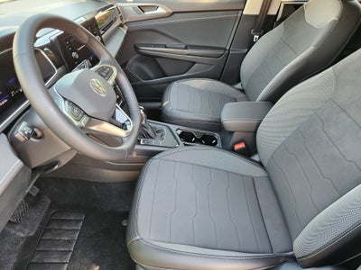2027 Volkswagen Taos SE Black