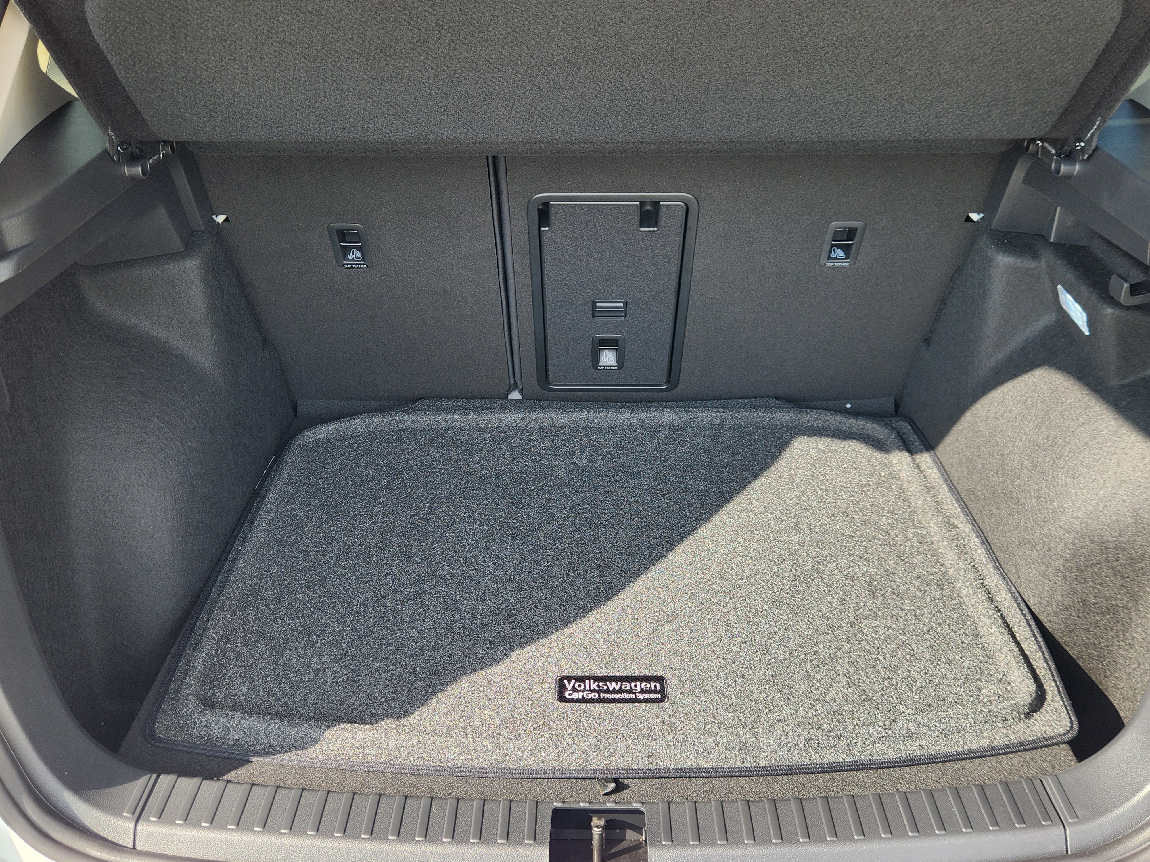 2026 Volkswagen Taos SEL