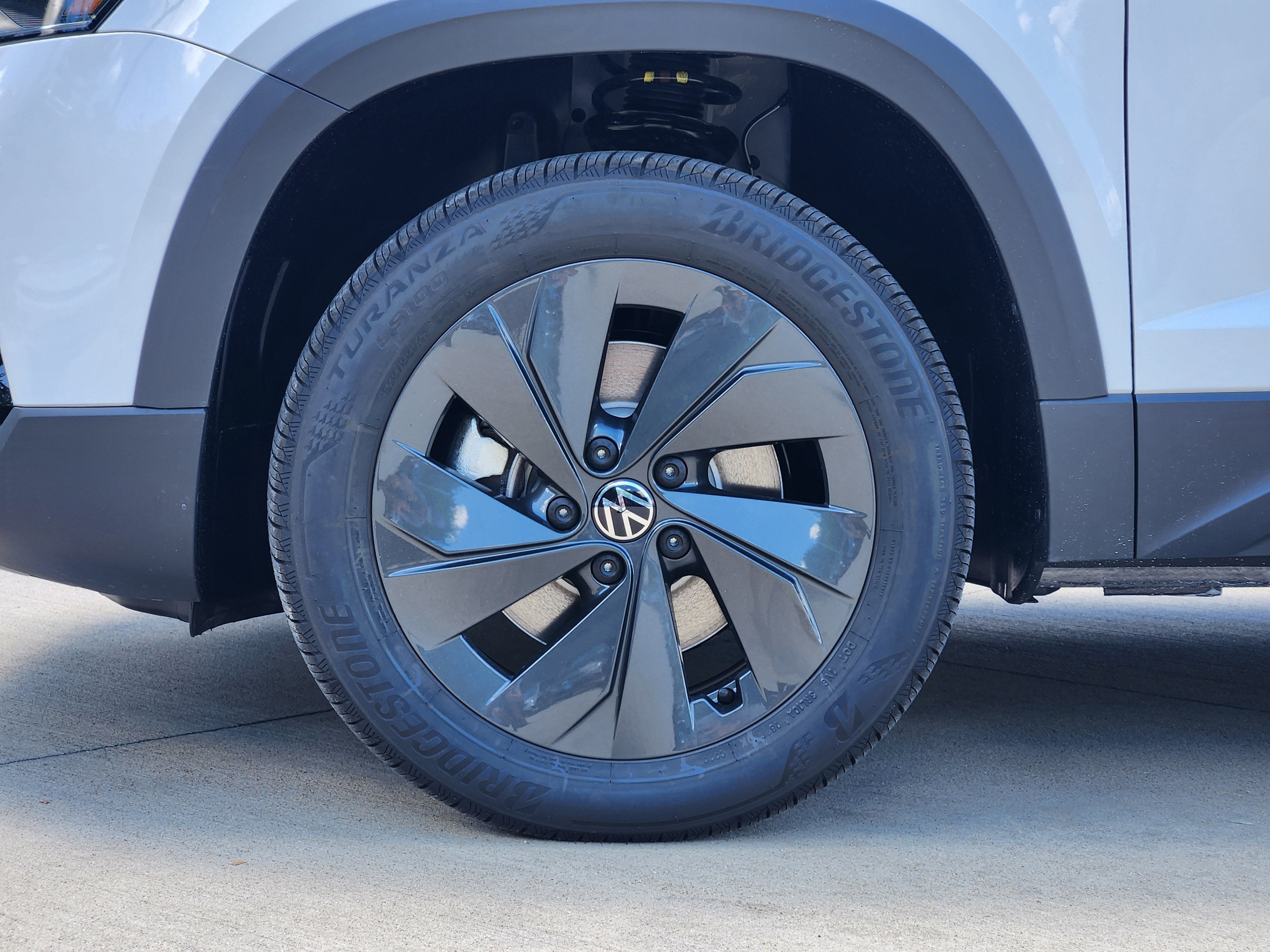 2026 Volkswagen Taos S