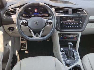 2024 Volkswagen Tiguan SE R-Line Black