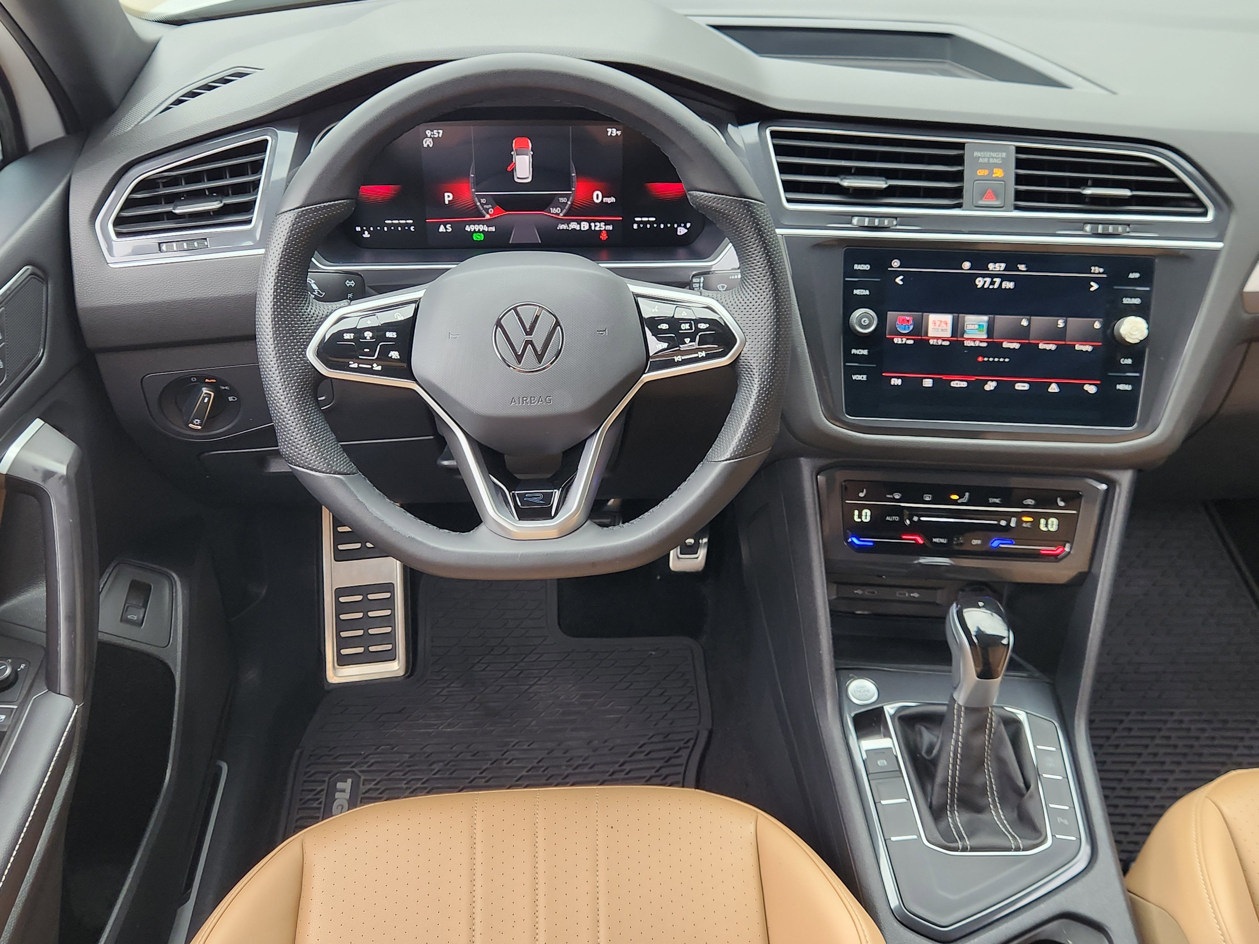 2024 Volkswagen Tiguan SE R-Line Black