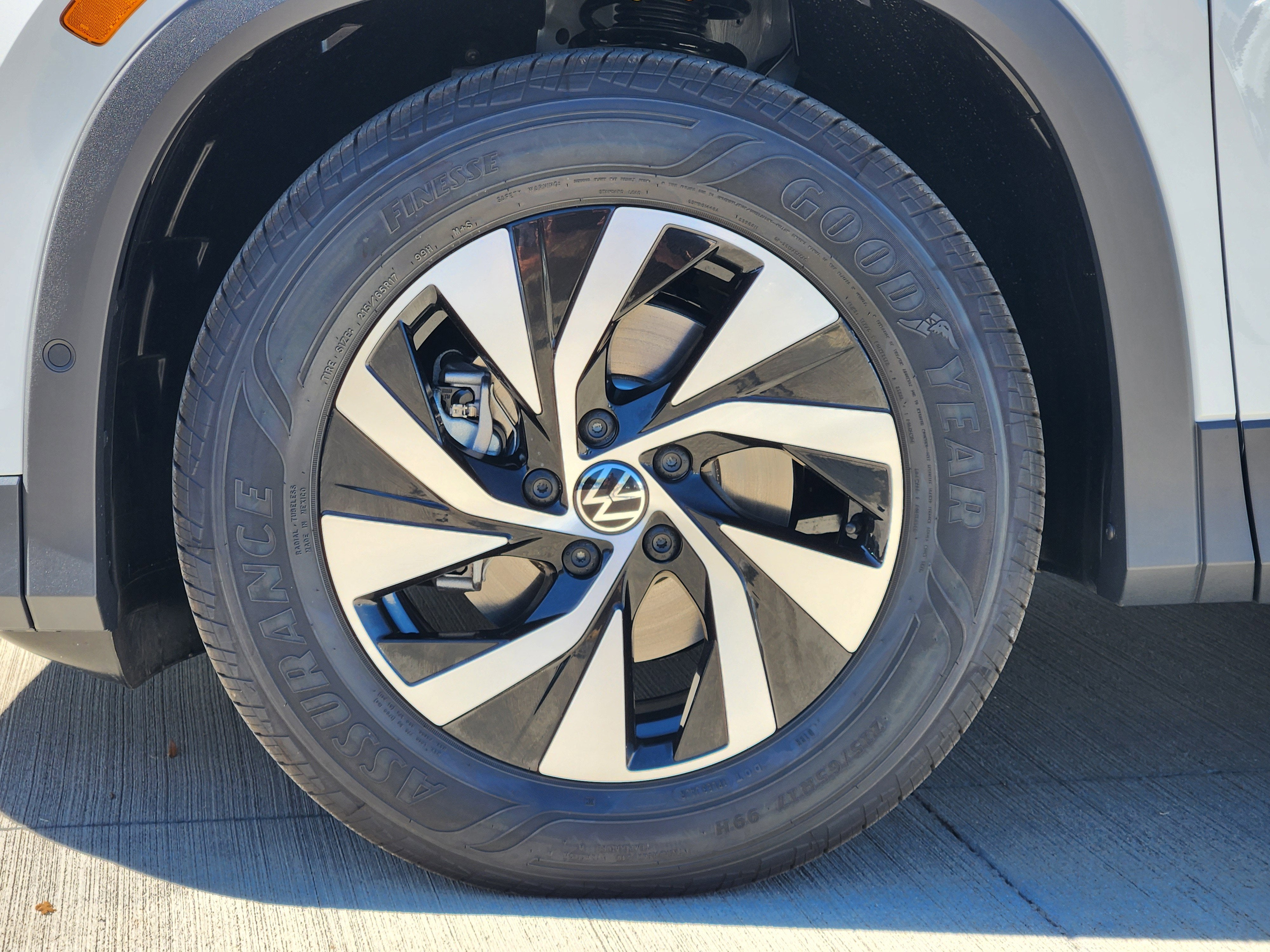 2026 Volkswagen Tiguan S