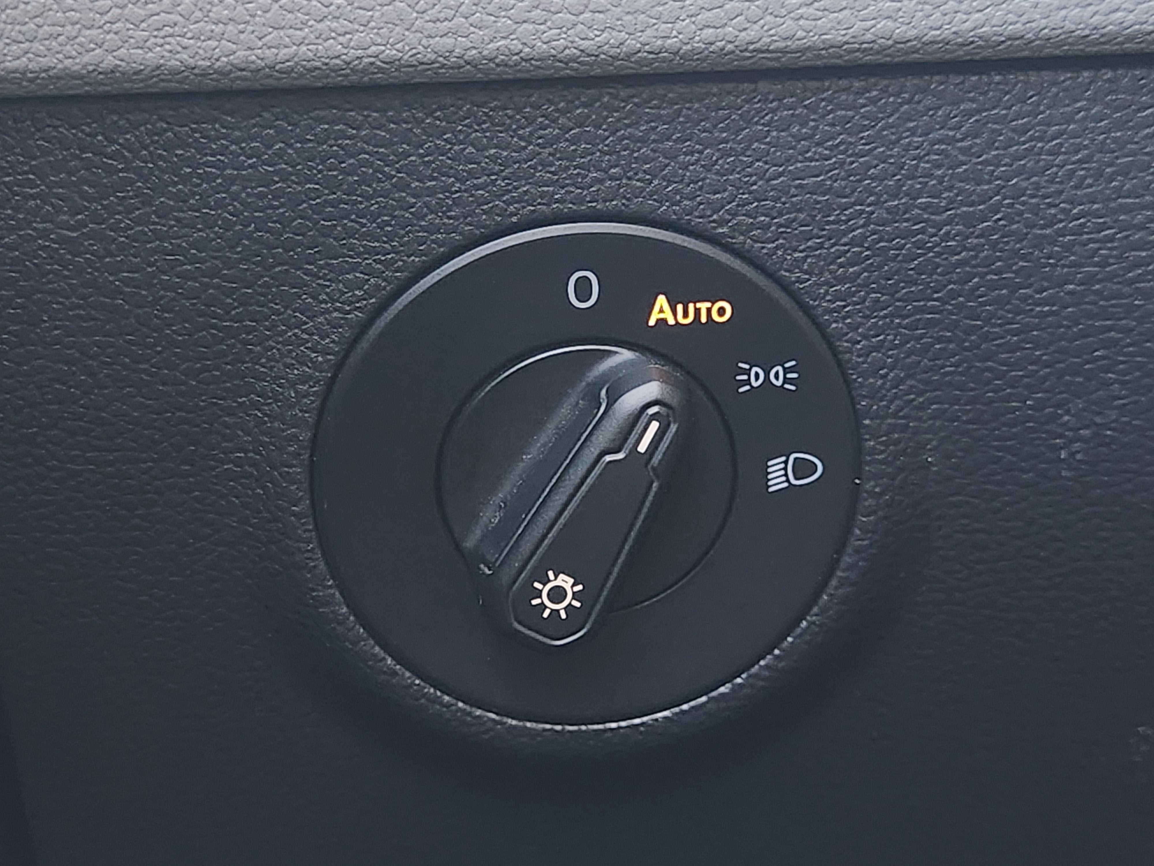 2023 Volkswagen Taos S