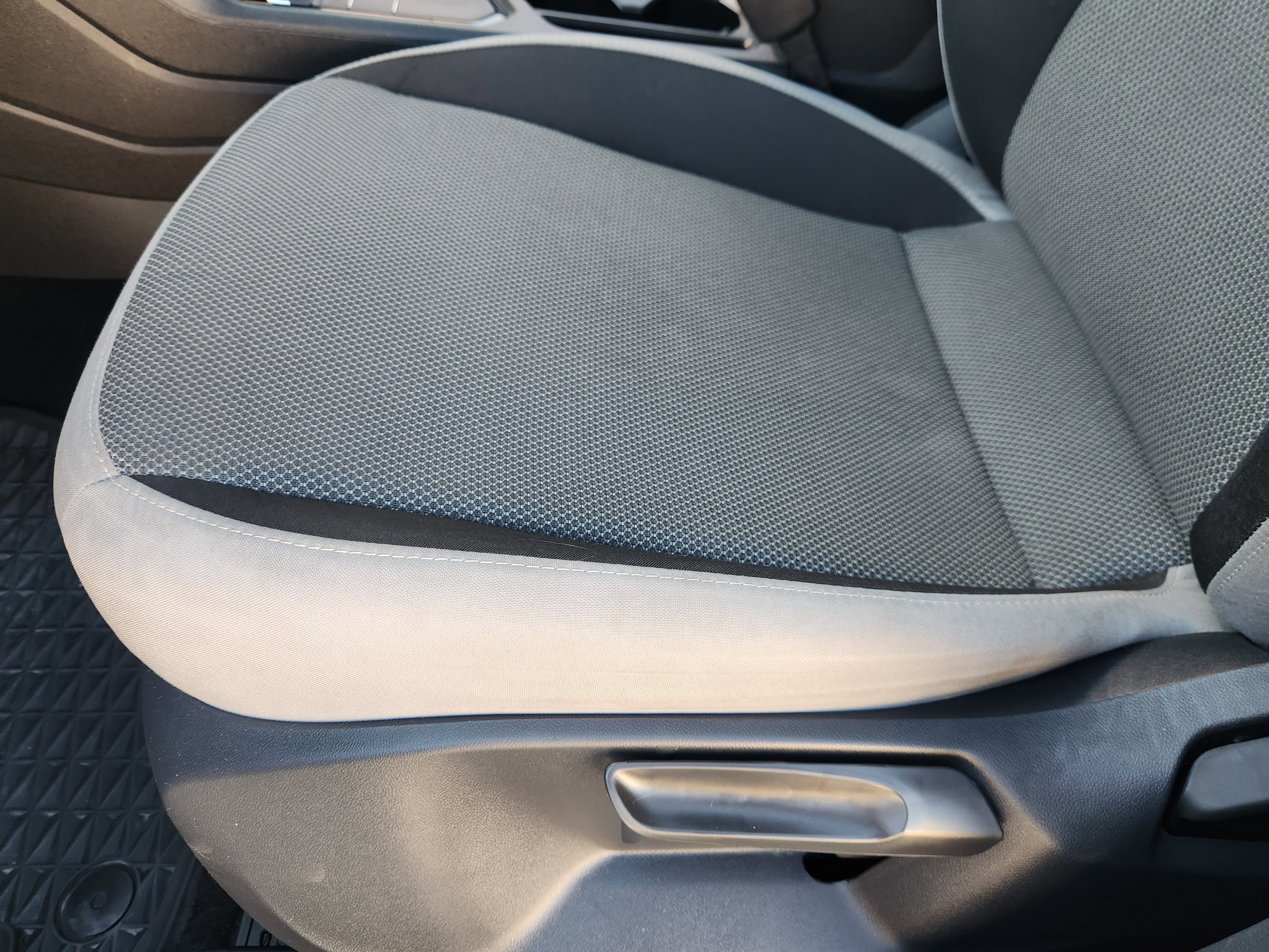 2023 Volkswagen Taos S