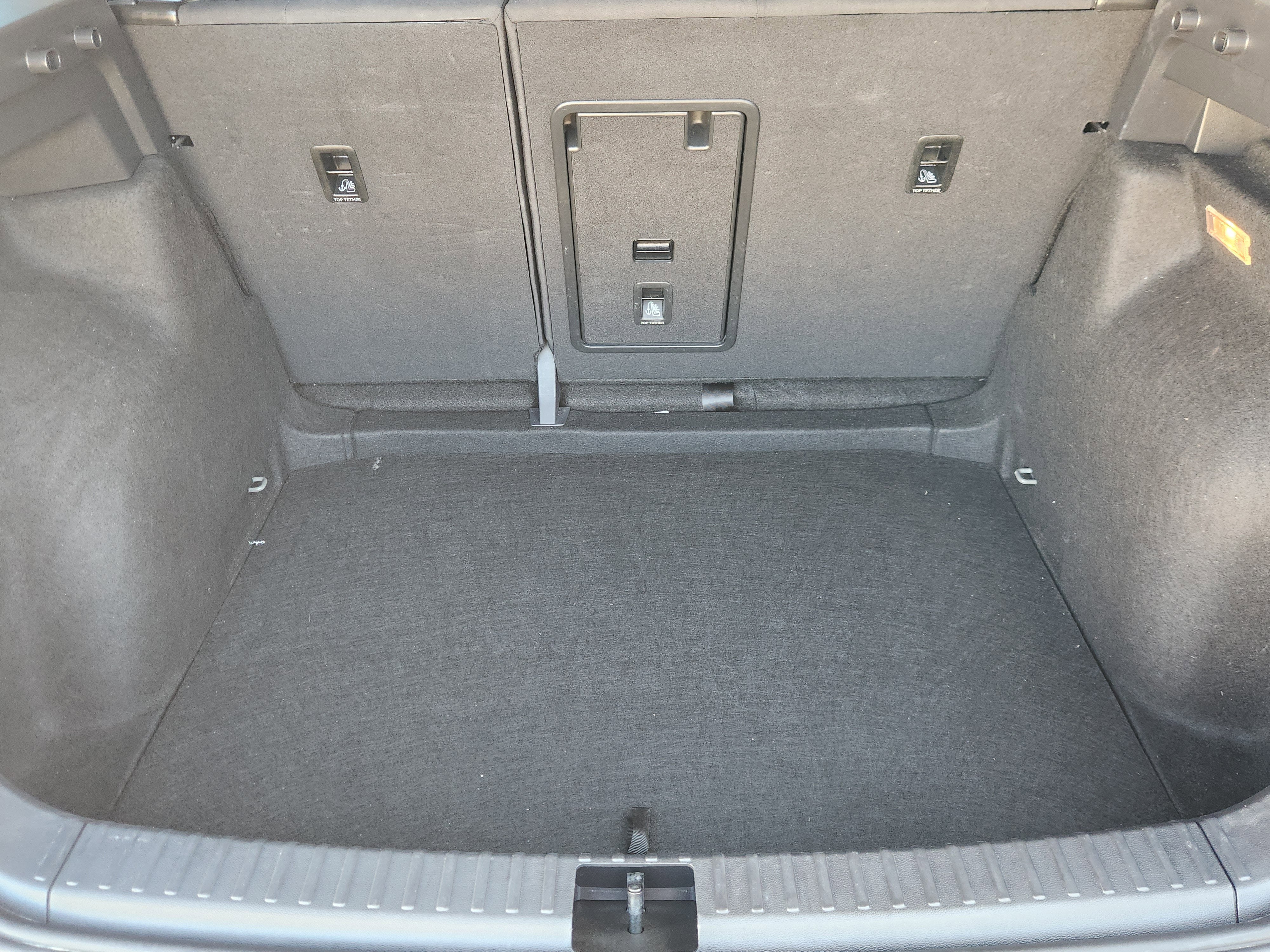 2023 Volkswagen Taos S
