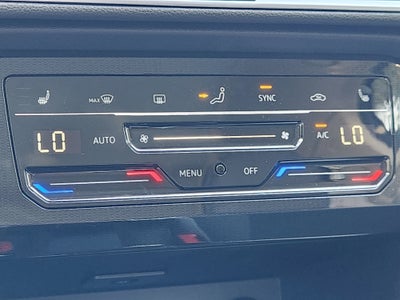 2026 Volkswagen Taos SE