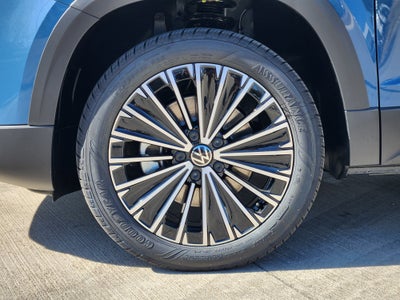 2026 Volkswagen Taos SE