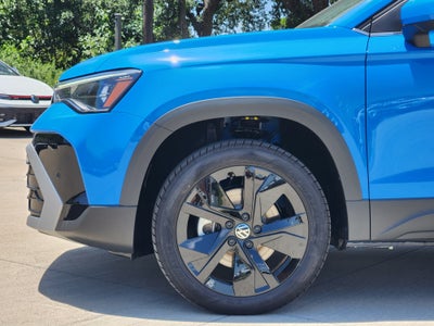 2026 Volkswagen Taos SE