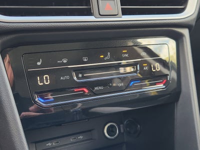 2026 Volkswagen Taos SE