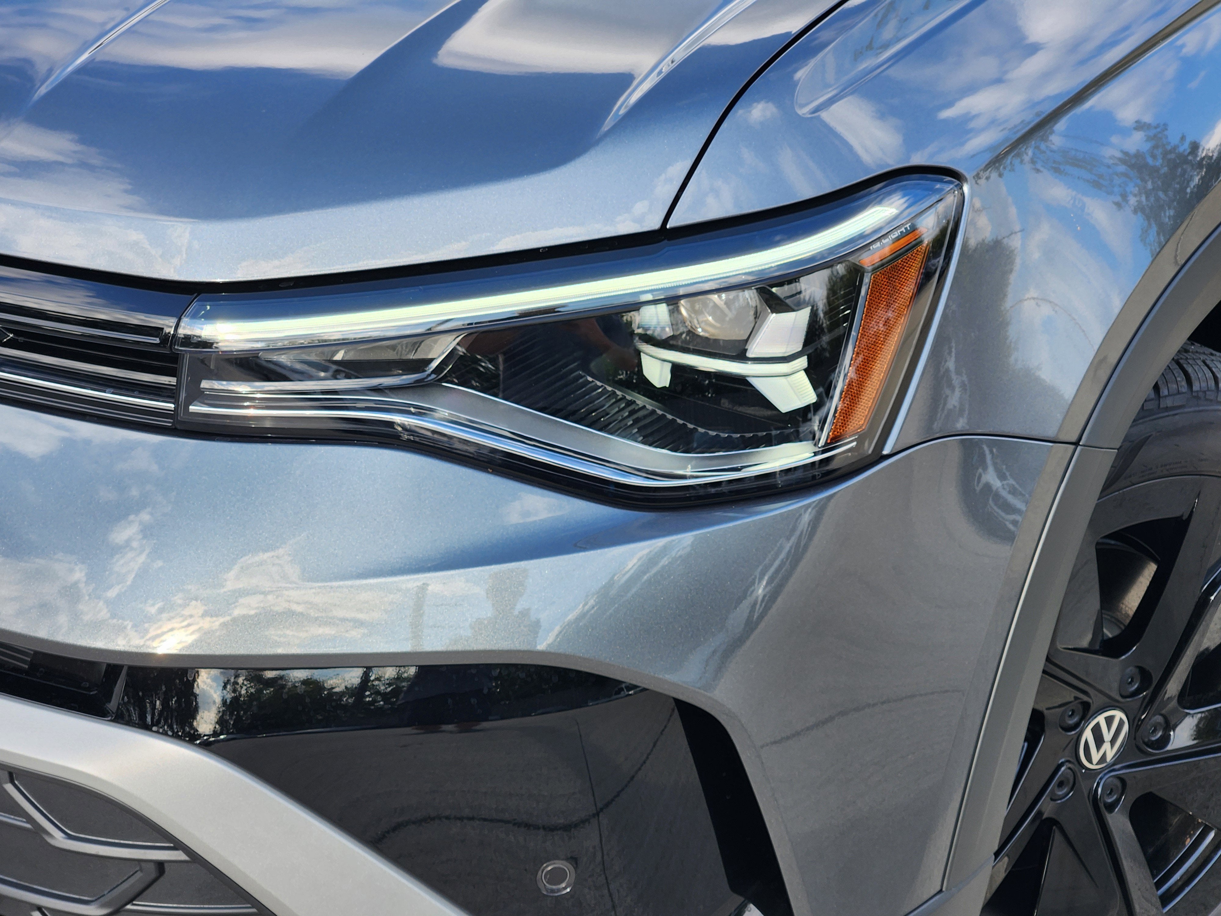 2026 Volkswagen Taos SE