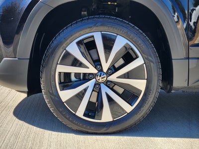 2023 Volkswagen Taos SE