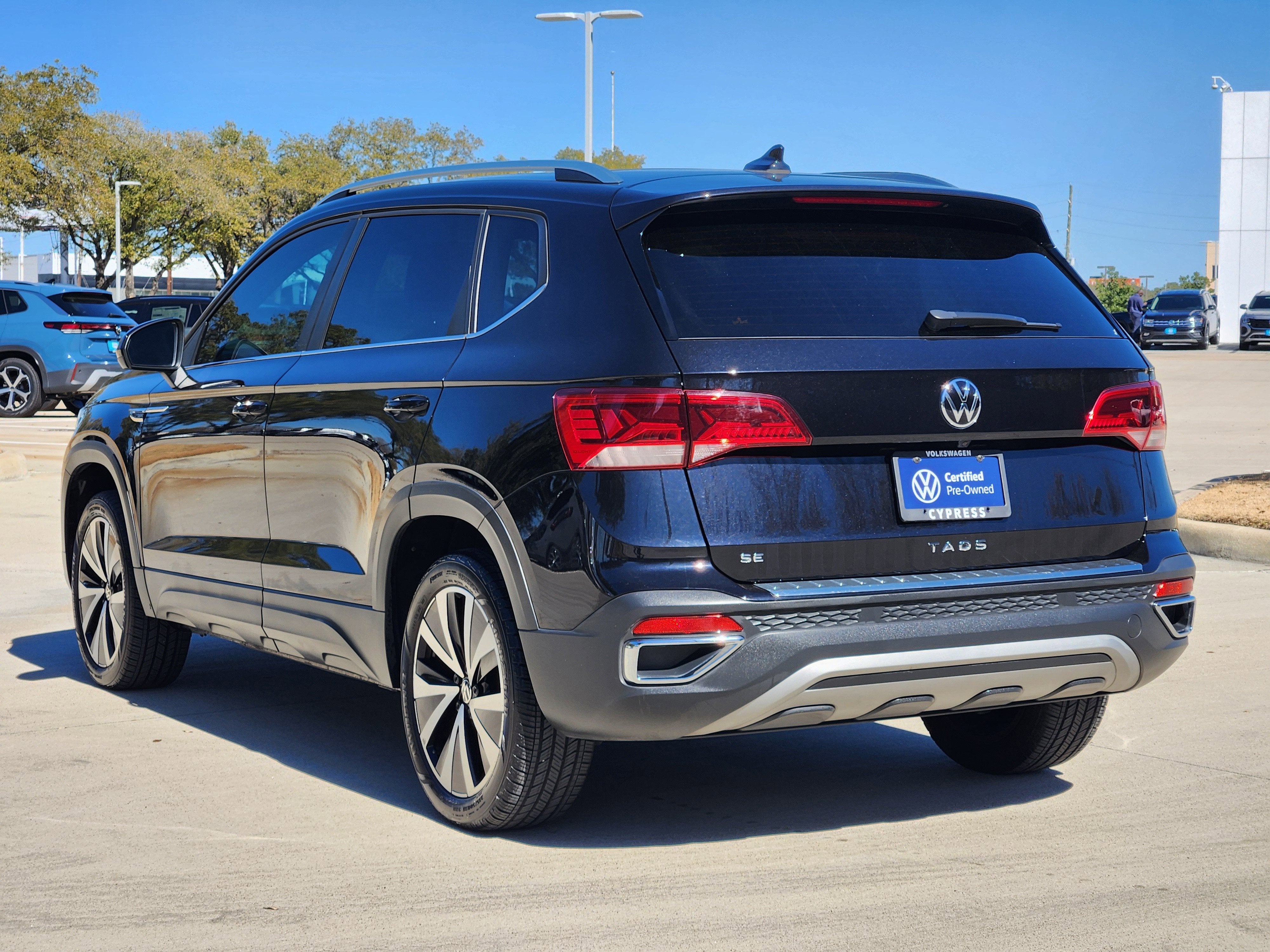 2023 Volkswagen Taos SE