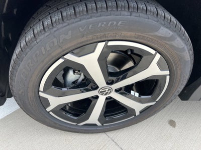 2025 Volkswagen Tiguan SE