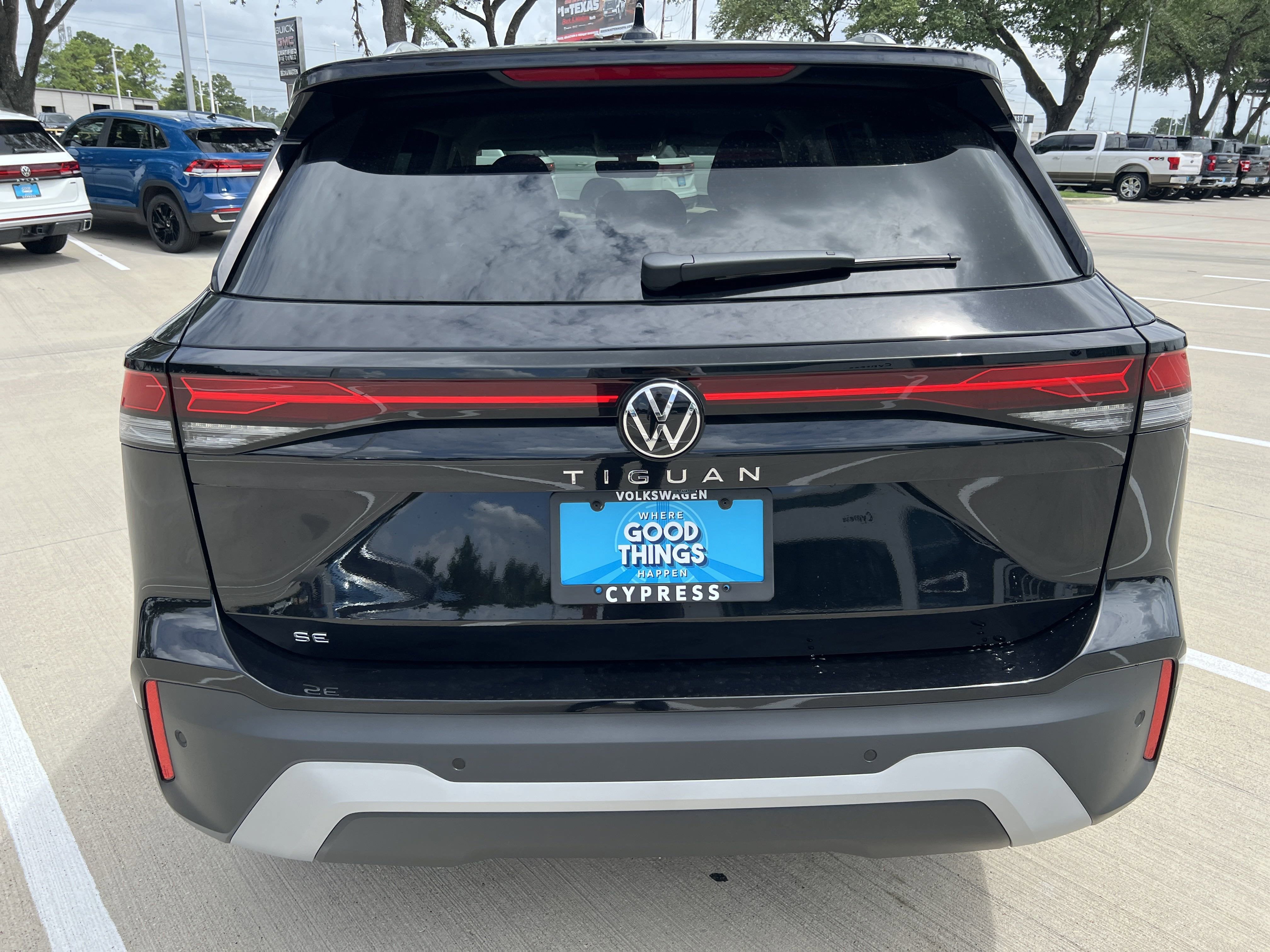 2025 Volkswagen Tiguan SE