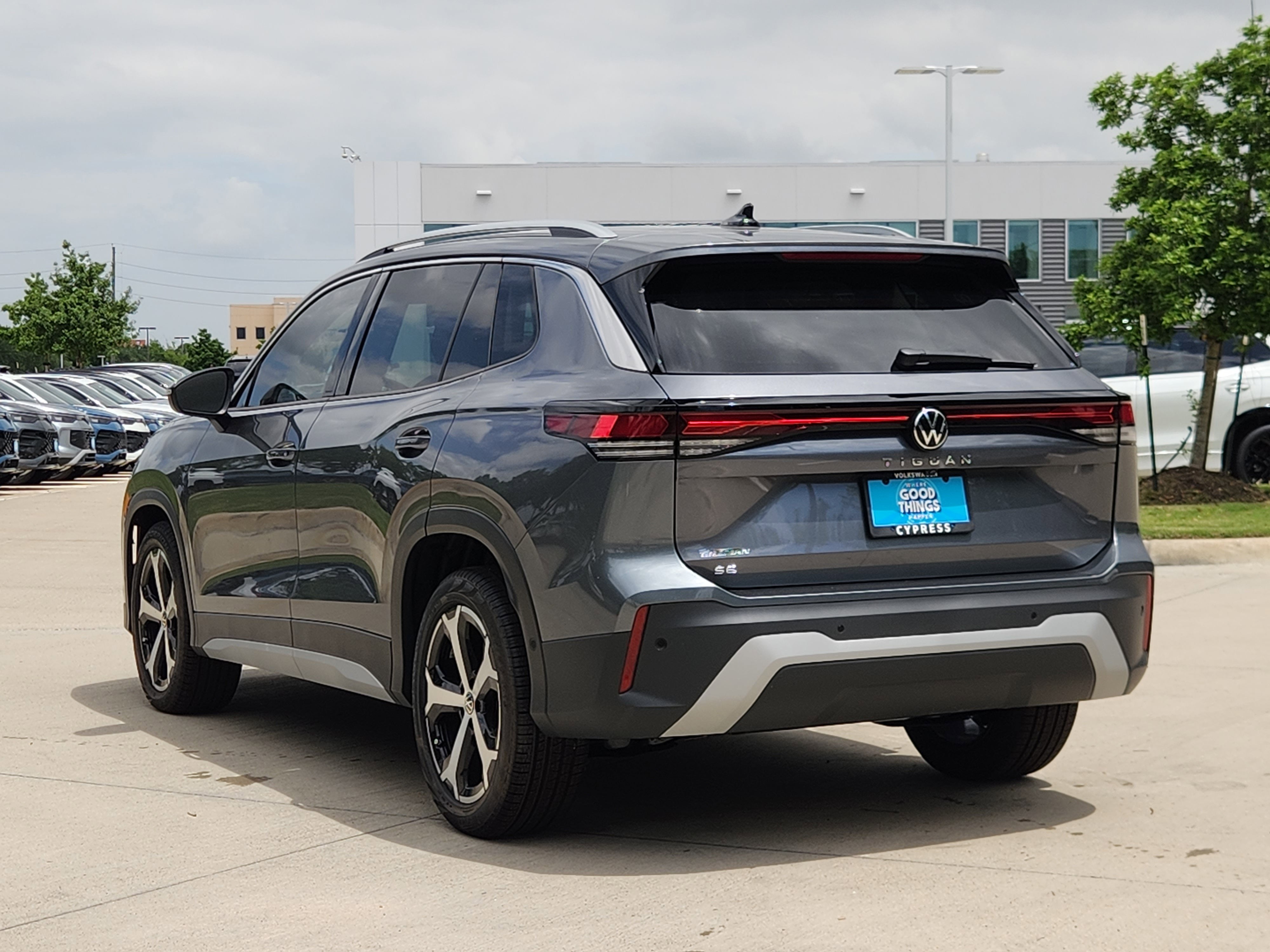 2026 Volkswagen Tiguan SE
