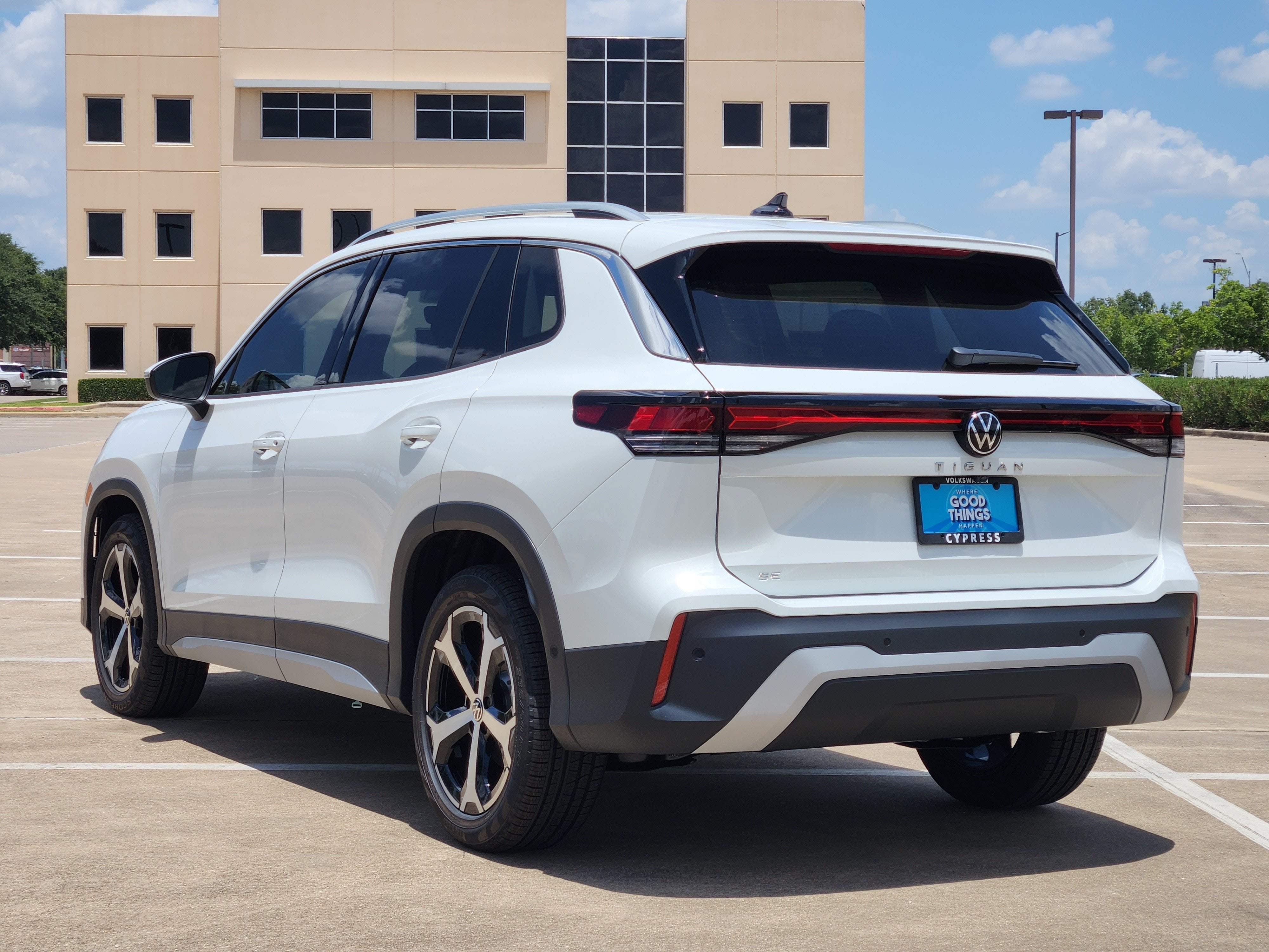 2026 Volkswagen Tiguan SE